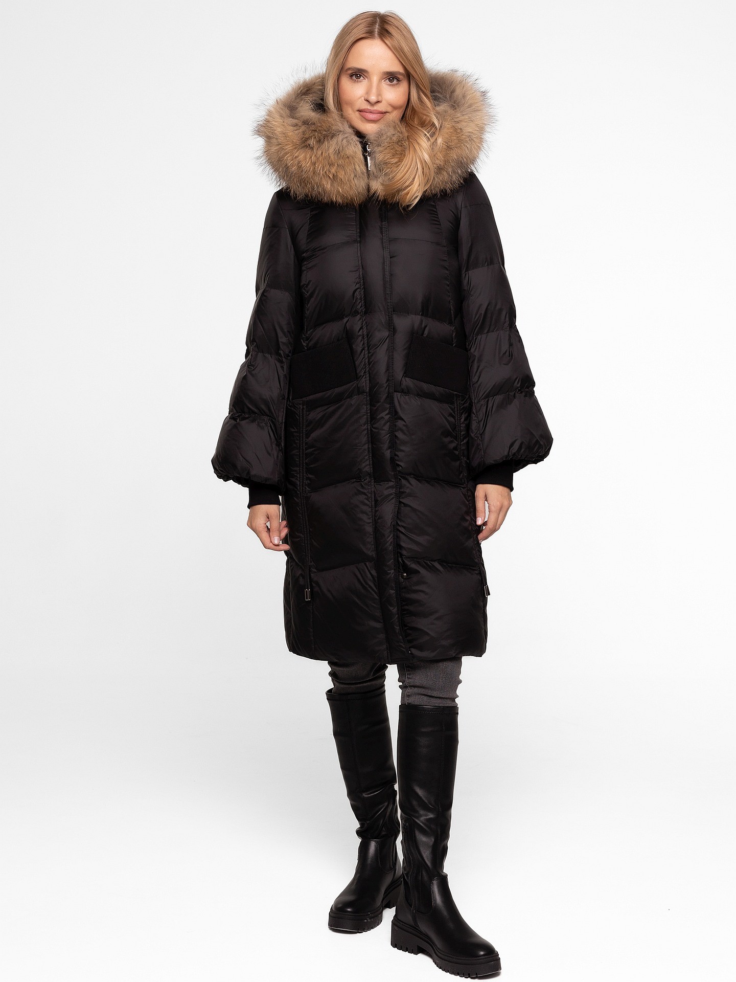 Дамско ватирано пухено яке с козина