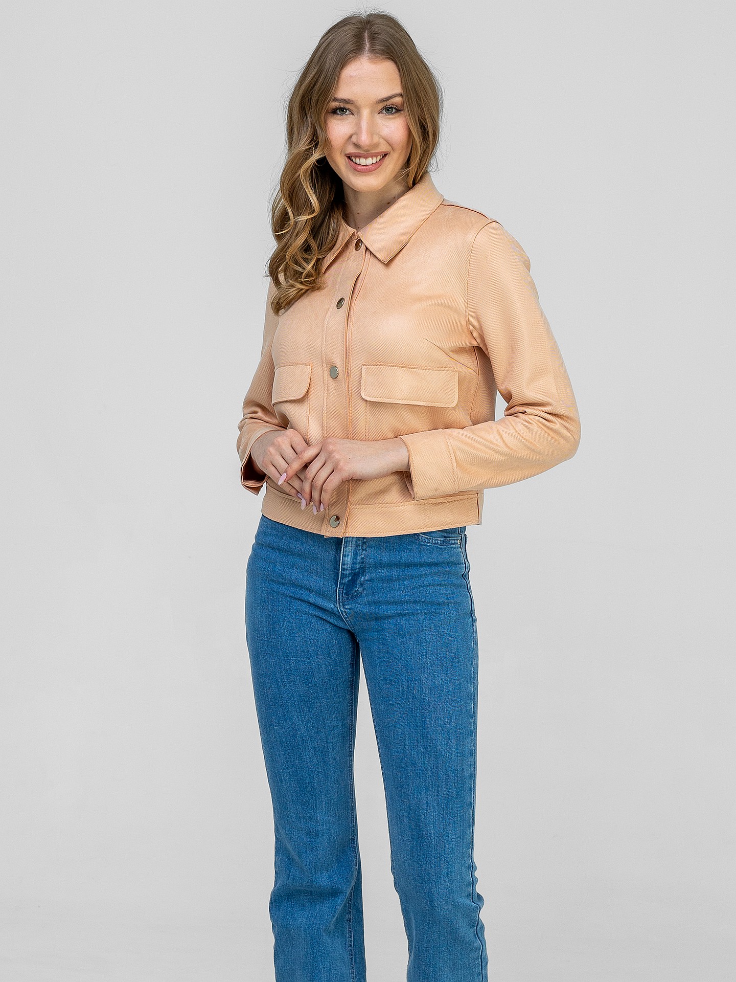PERSO Woman's Stylish short women's jacket with a collar