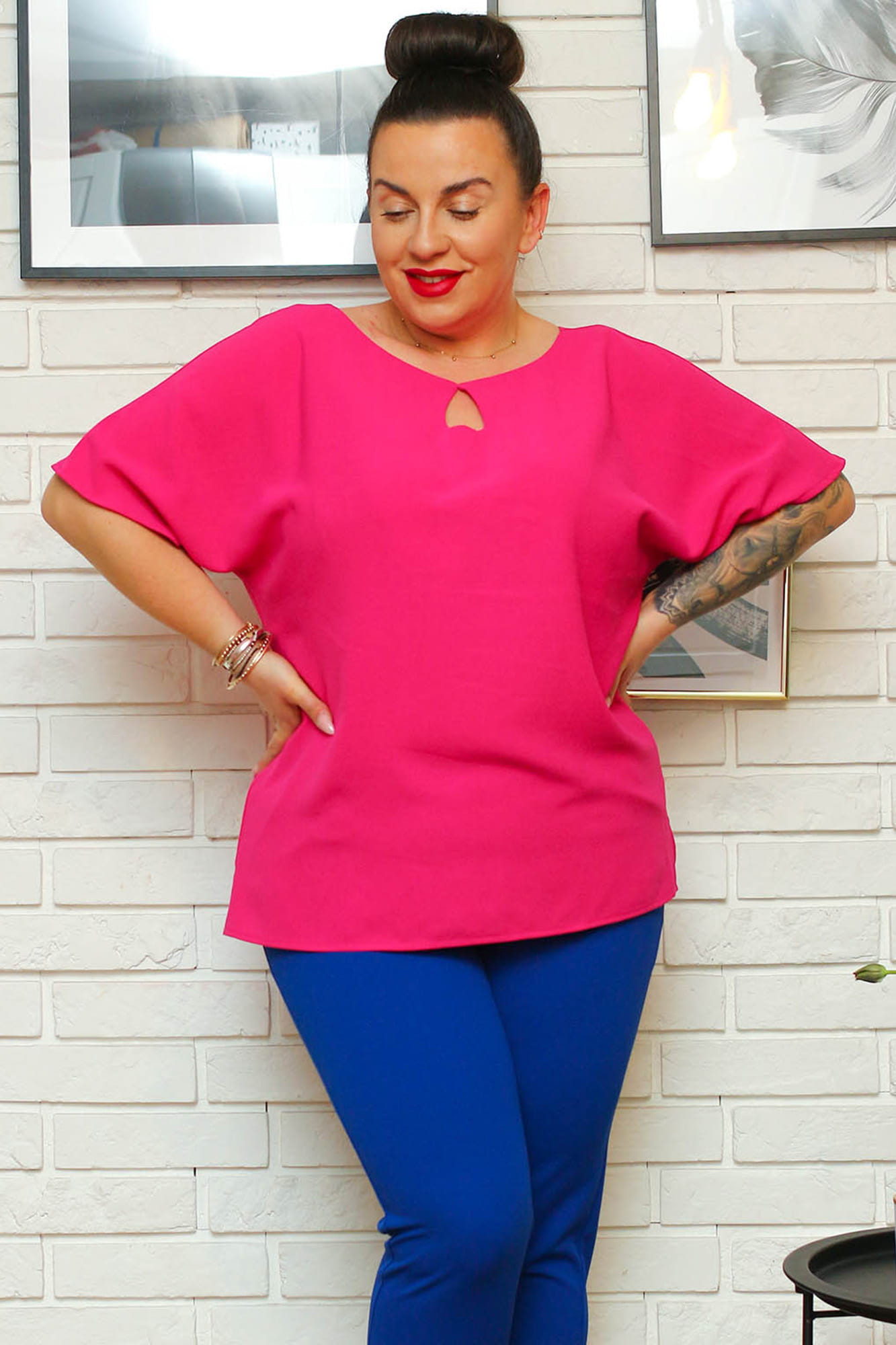 Bluza dama, Karko