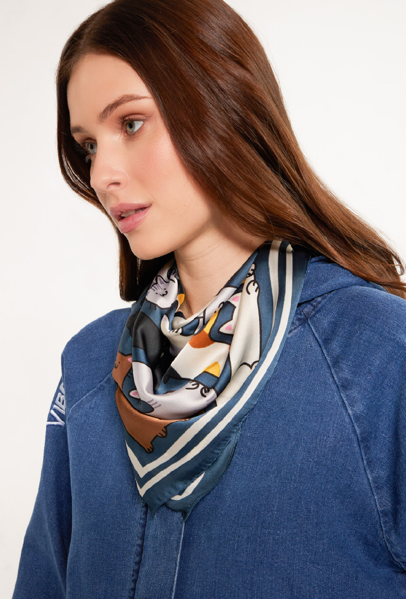 MONNARI Woman's Scarves & Shawls Scarf With A Cat Pattern