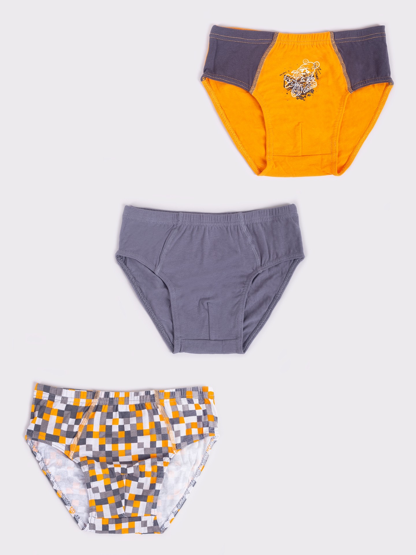 Levně Yoclub Kids's 3Pack Boys' Briefs BMC-0033C-AA30-002