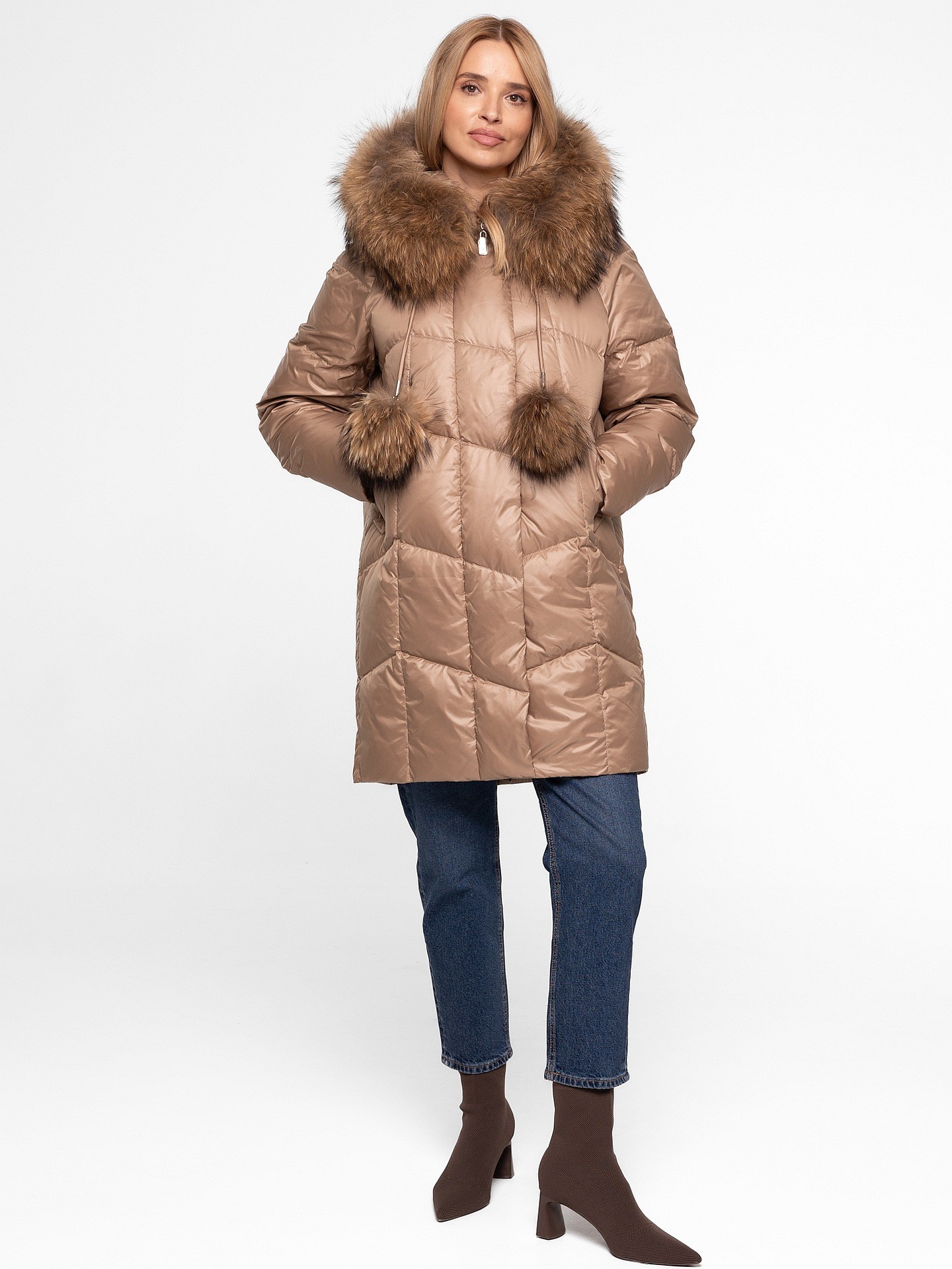 Дамско ватирано зимно яке с косъм