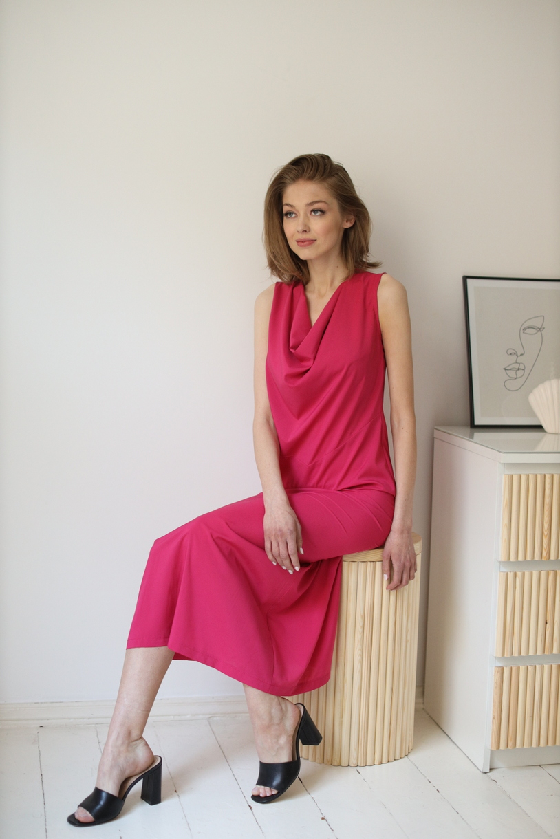 Creens Woman's Dress V240