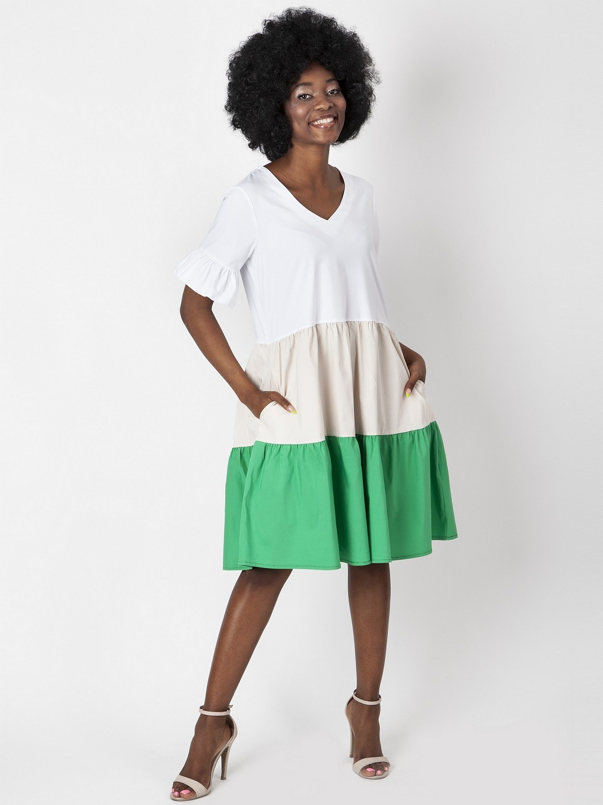 Дамска трицветна миди рокля