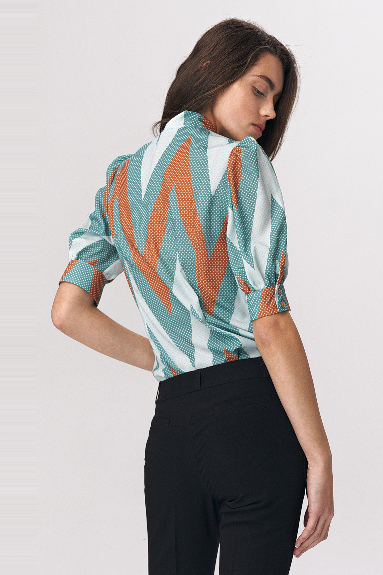 Nife Femeii Bluza B111