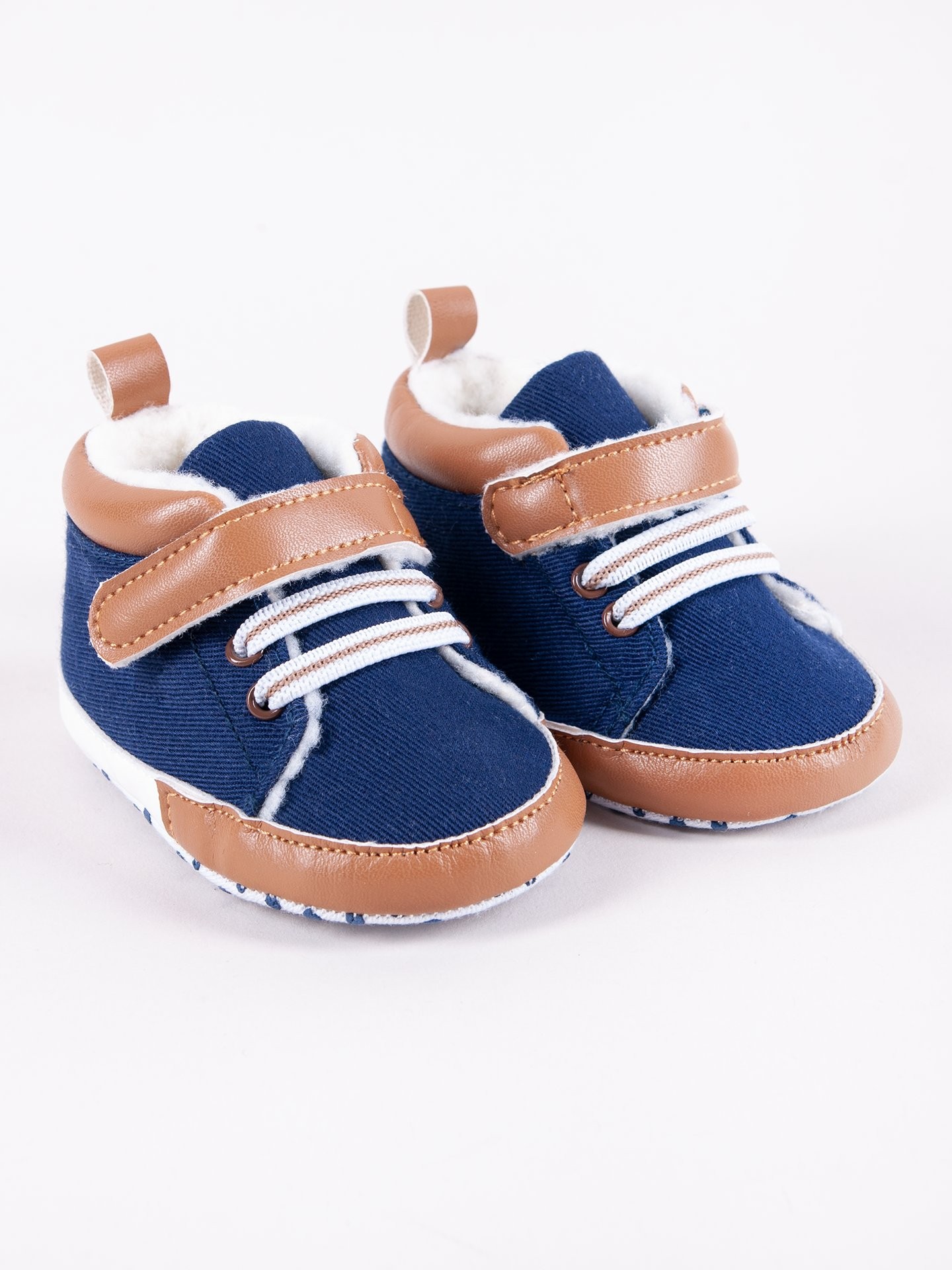 Levně Yoclub Kids's Baby Boy's Shoes OBO-0195C-1900 Navy Blue
