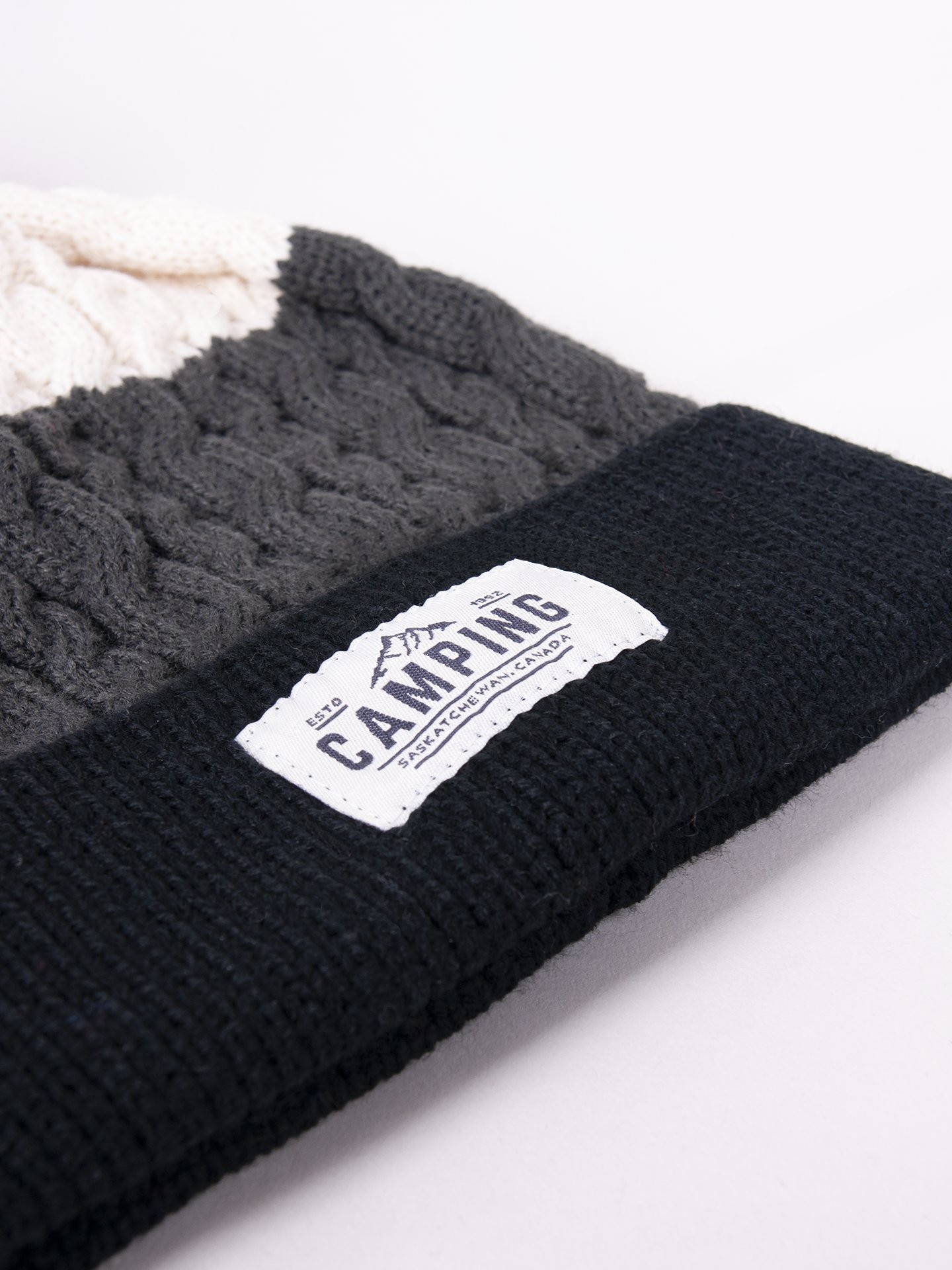 Caciula, Yoclub Yoclub_Cap_CZZ-0449F-AA10_Multicolour