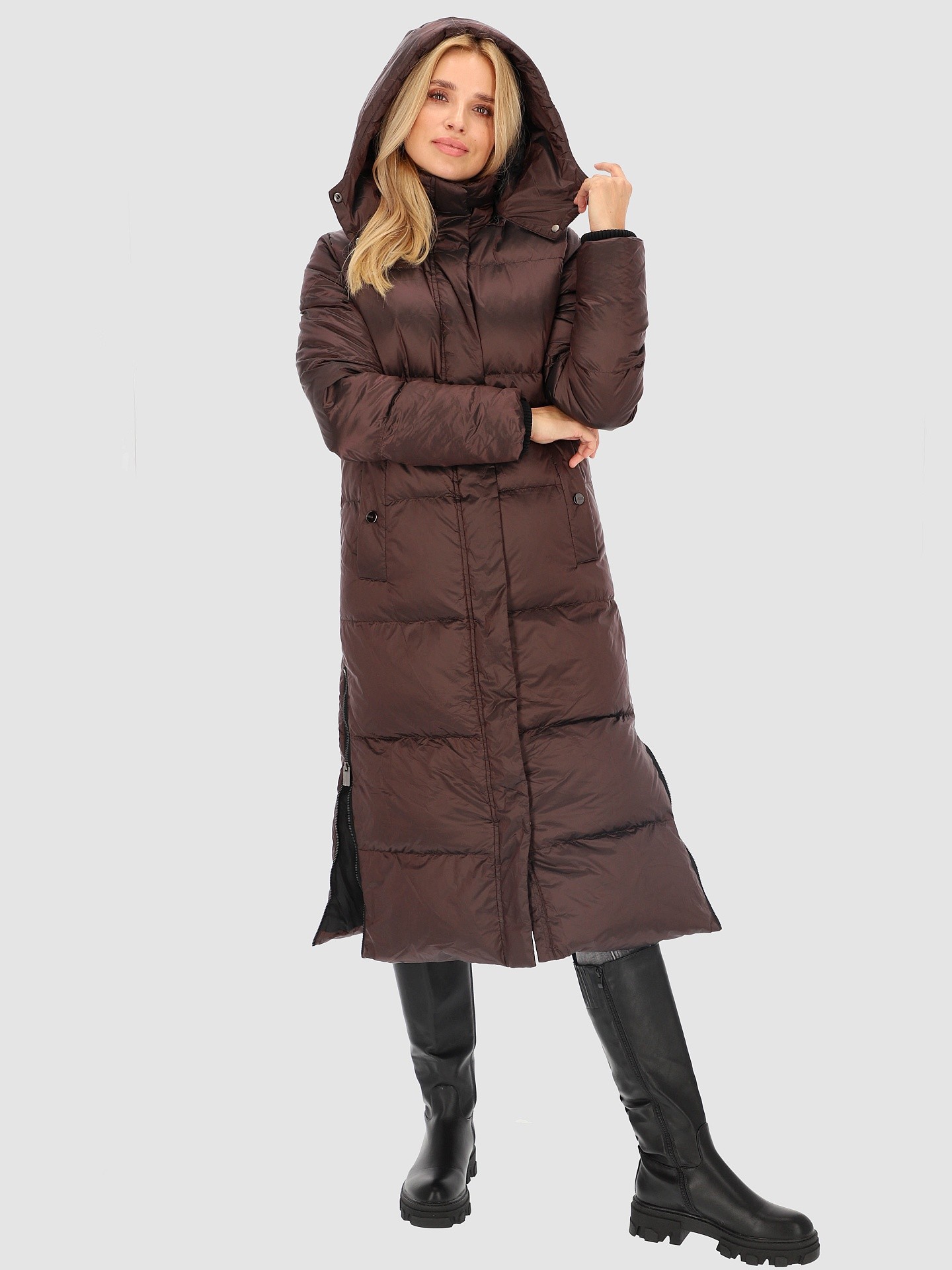 PERSO Woman's Women's long real down jacket with side splits