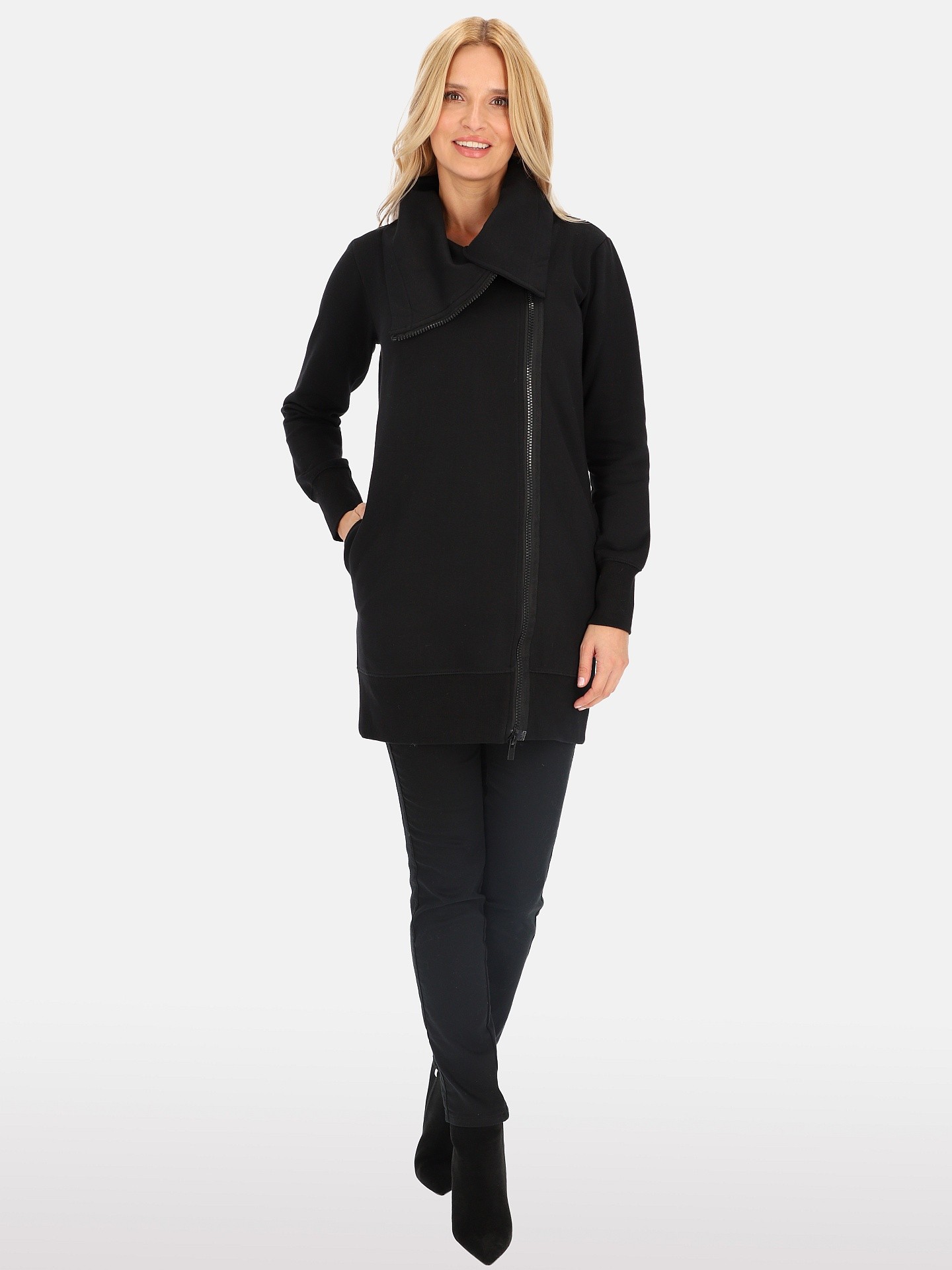 PERSO Woman's Women's transitional knitted jacket with a zipper , black color