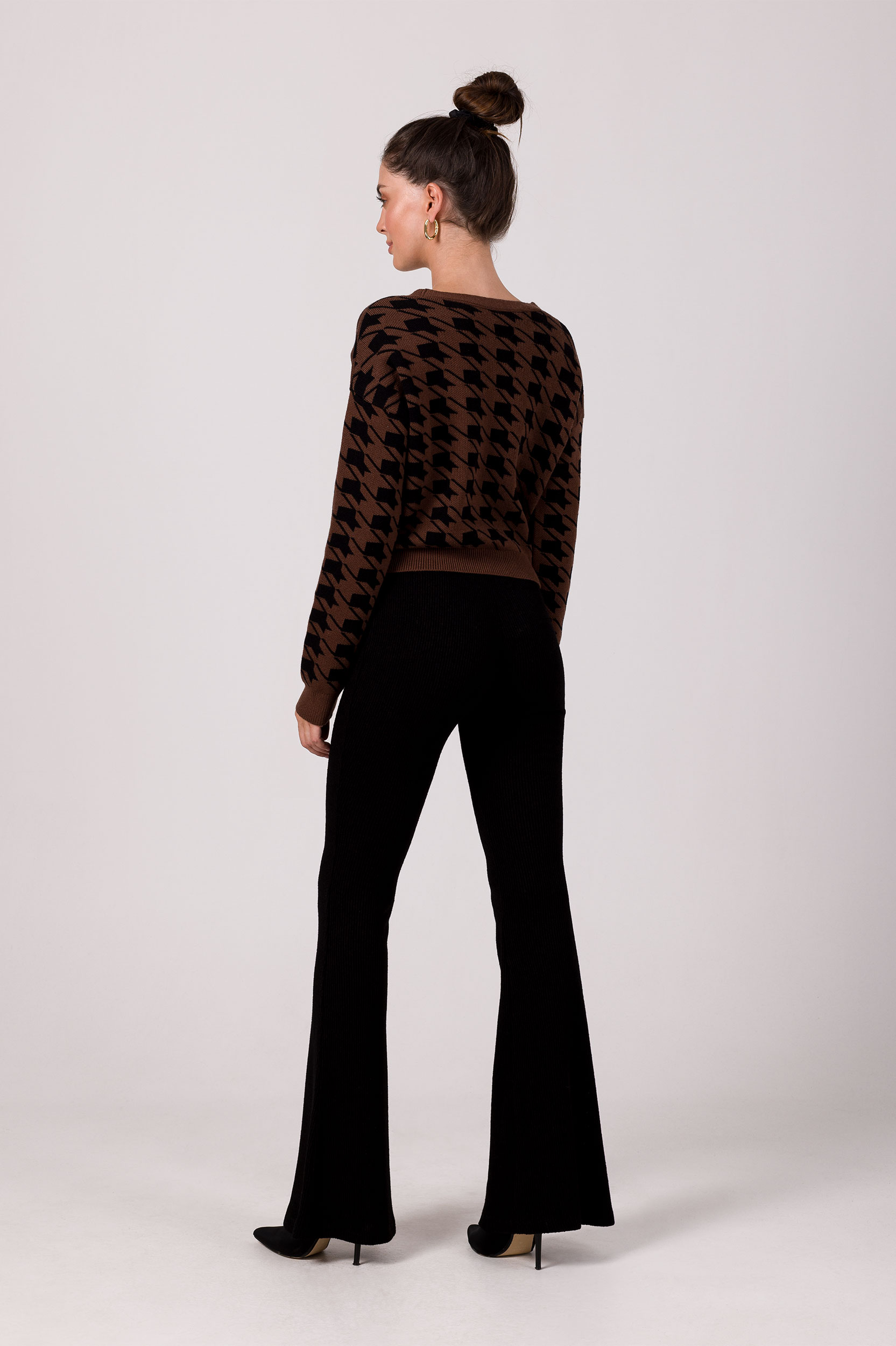 BeWear Woman&#039;s Knit Cardigan BK104