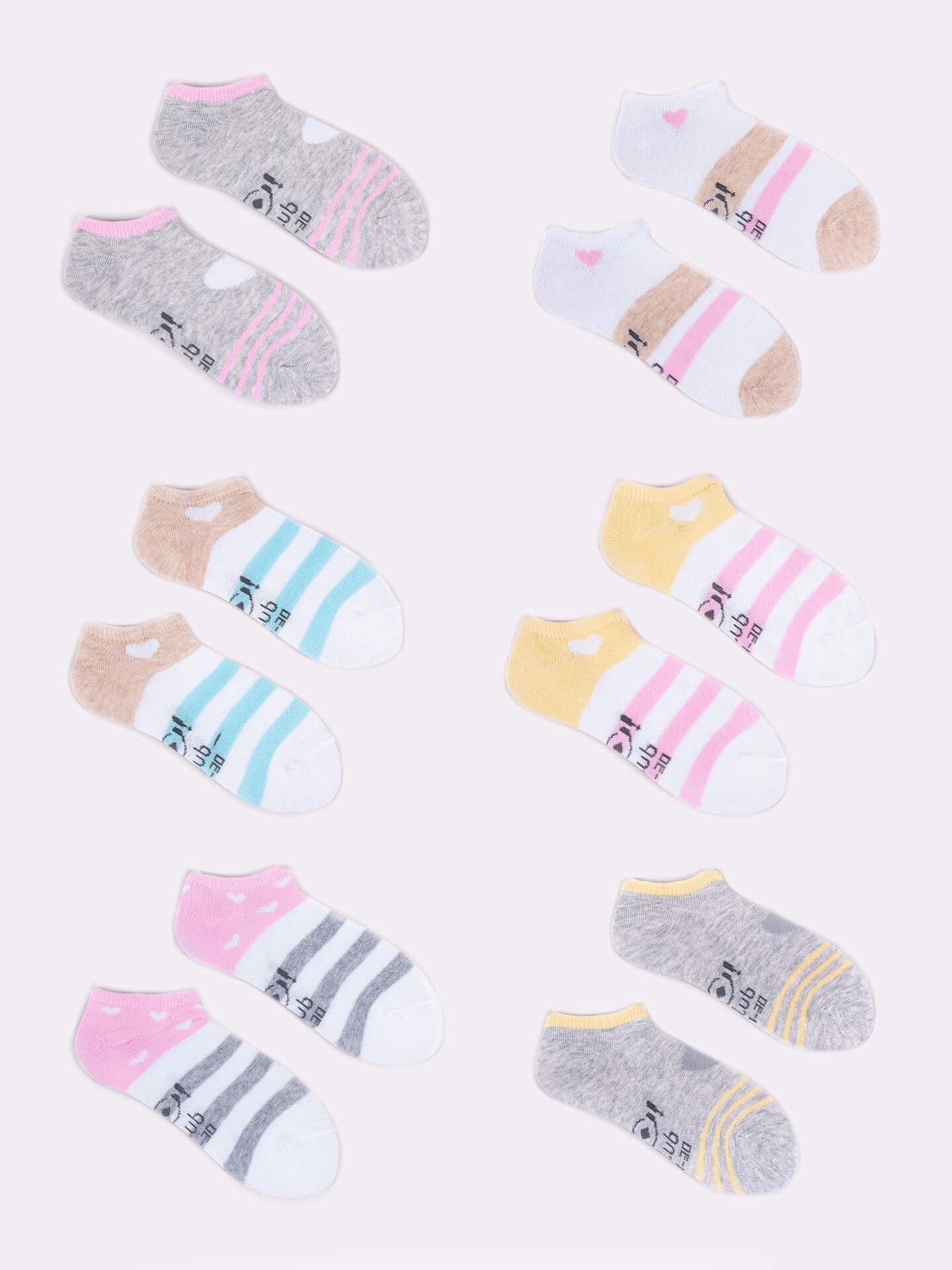Levně Yoclub Kids's Girls' Ankle Cotton Socks Patterns Colours 6-pack SKS-0008G-AA00-001