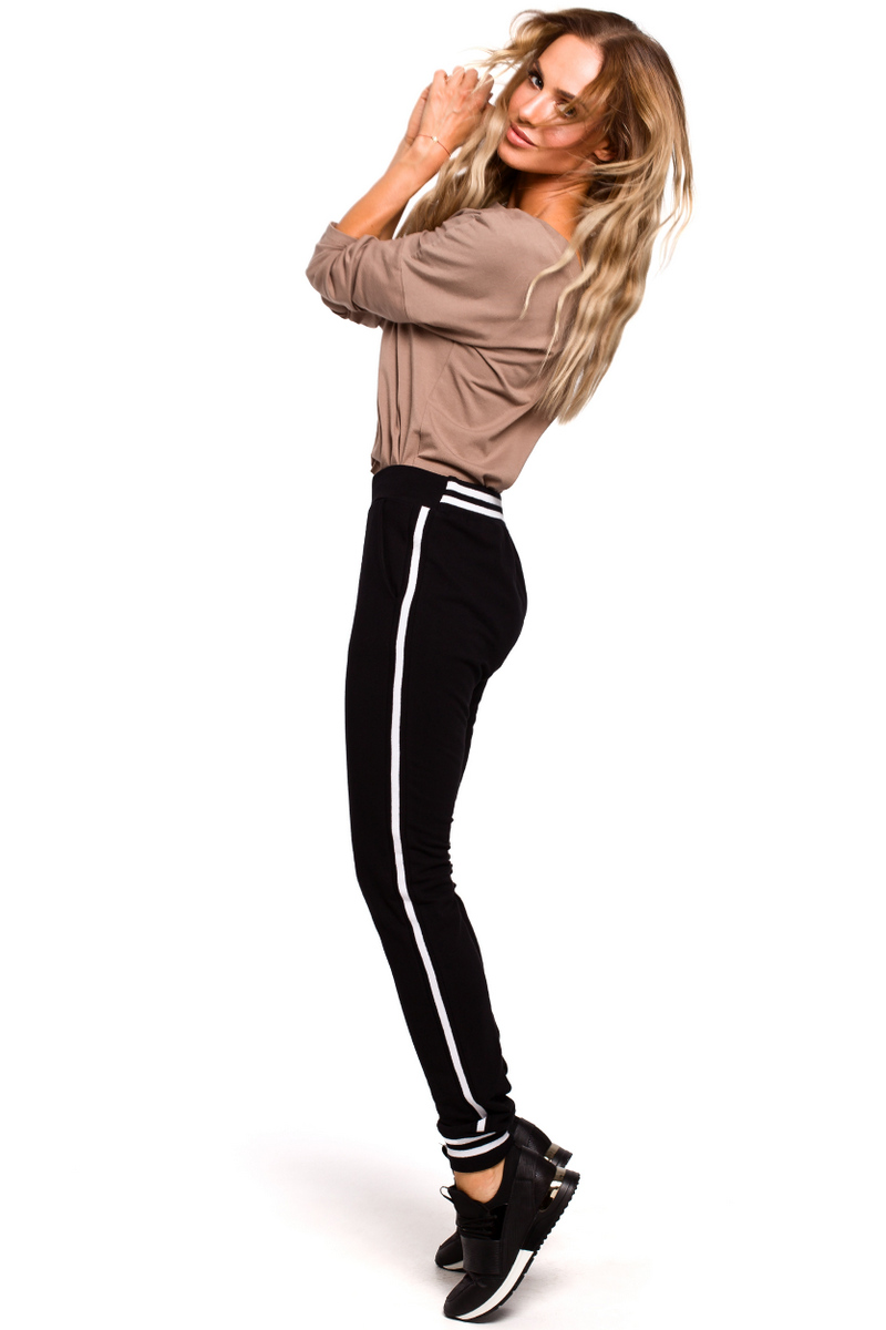 Pantaloni damă, Made Of Emotion M460