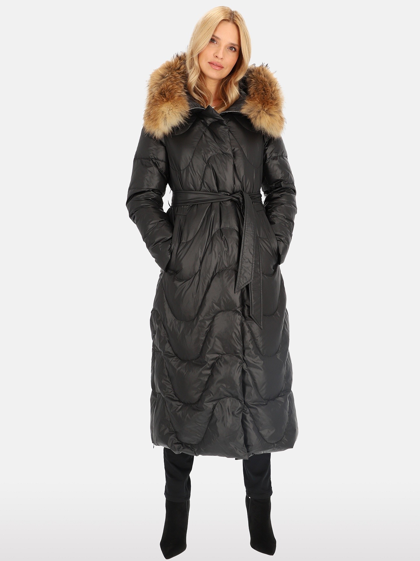 PERSO Woman's Women's coat tied with natural fur,  color