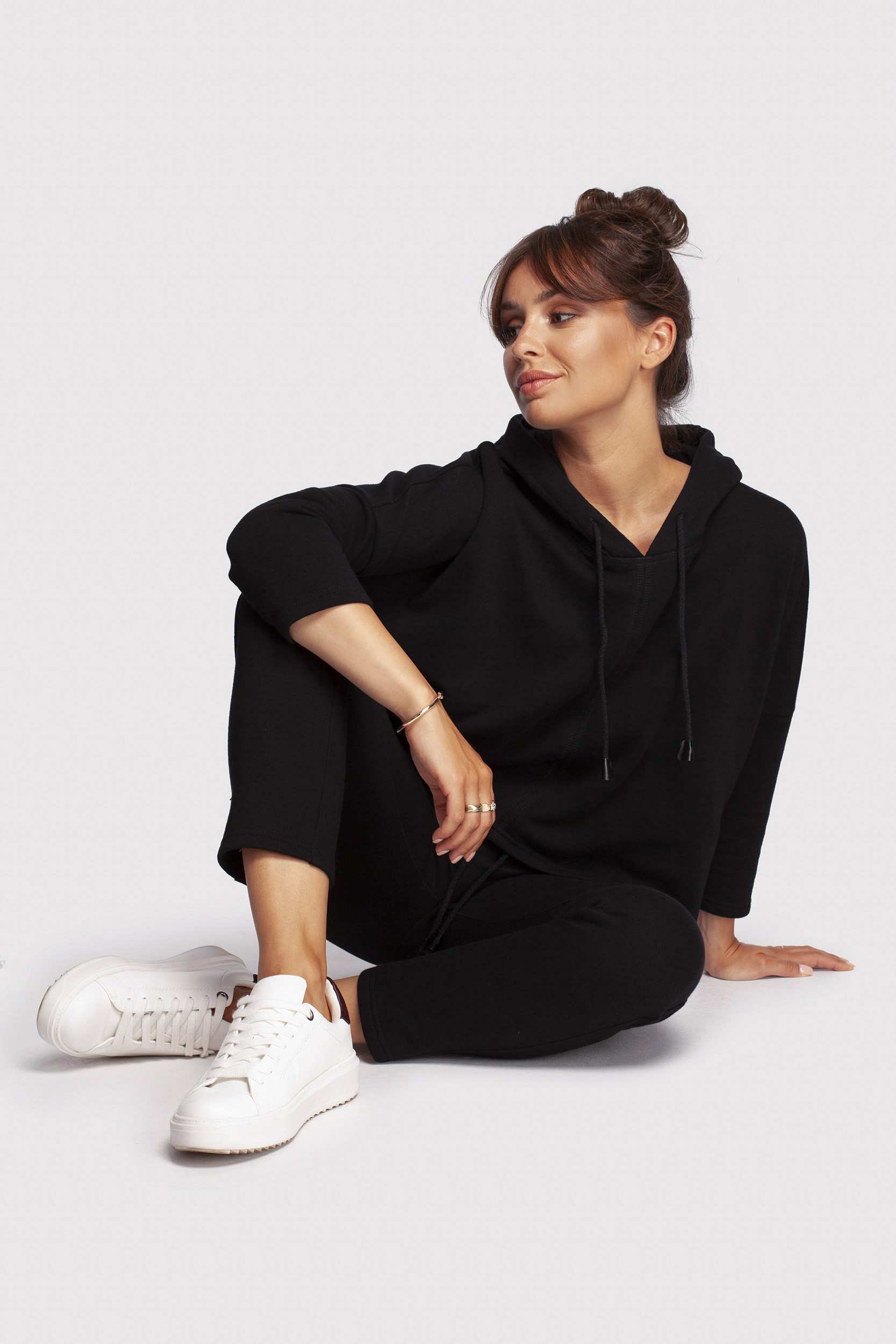 BeWear Woman's Sweatshirt B239