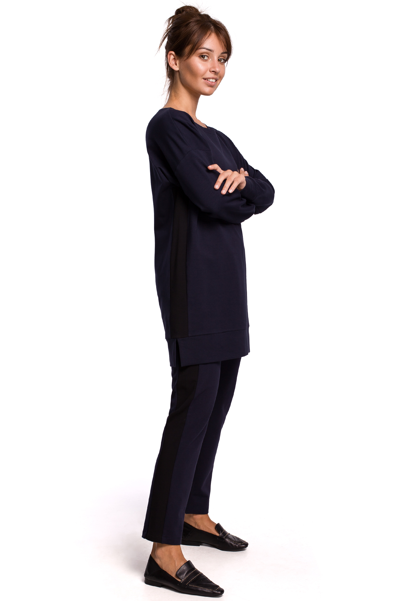 bewear-woman-s-sweatshirt-b172-navy-blue