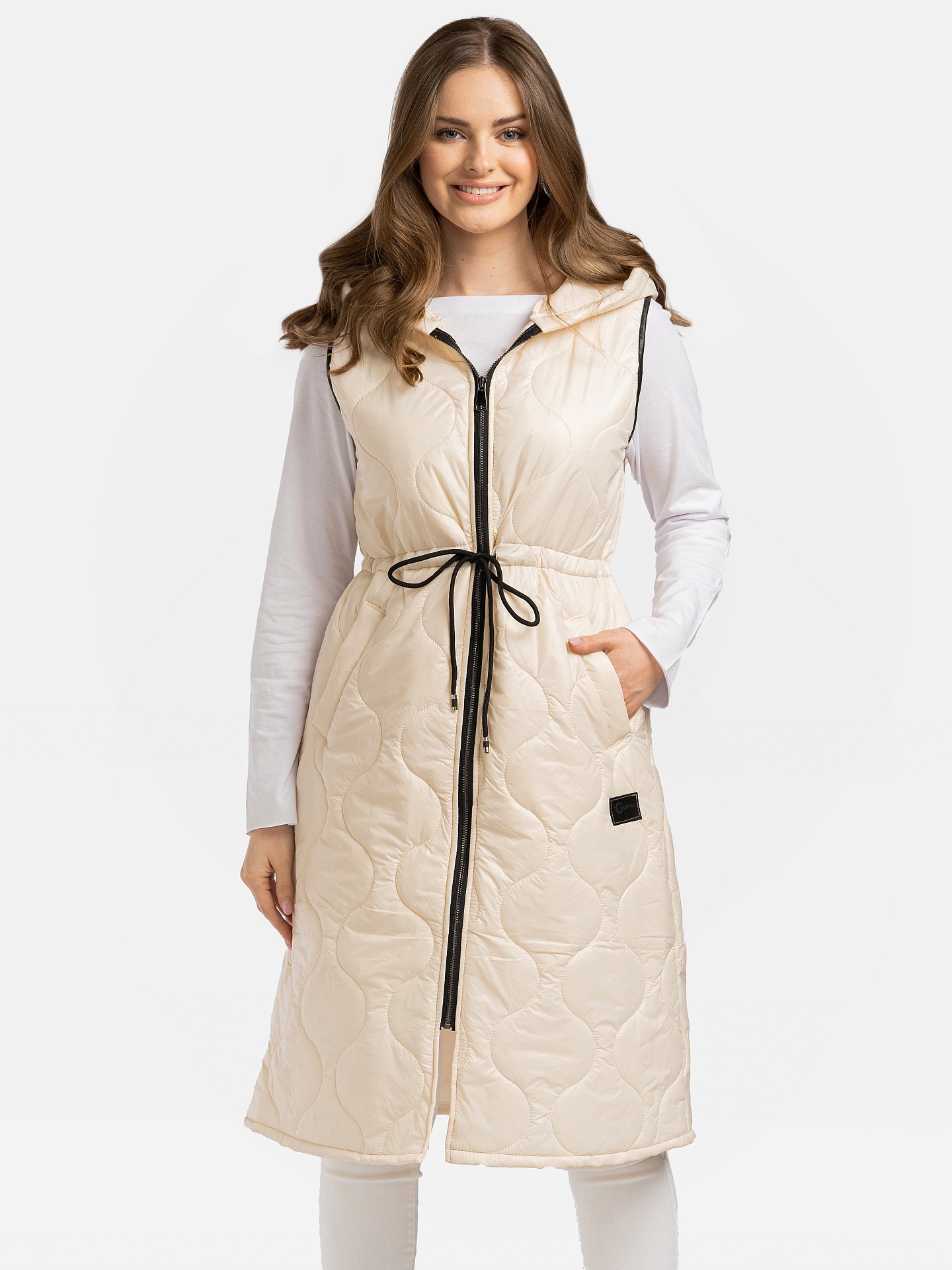 Дамски ватиран елек с качулка PERSO