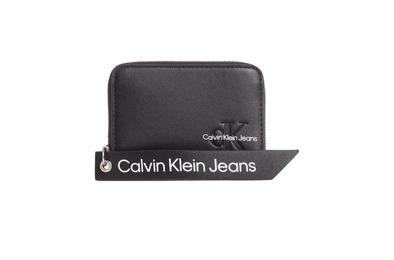 Levně Calvin Klein Jeans Woman's Wallet 8720107626676