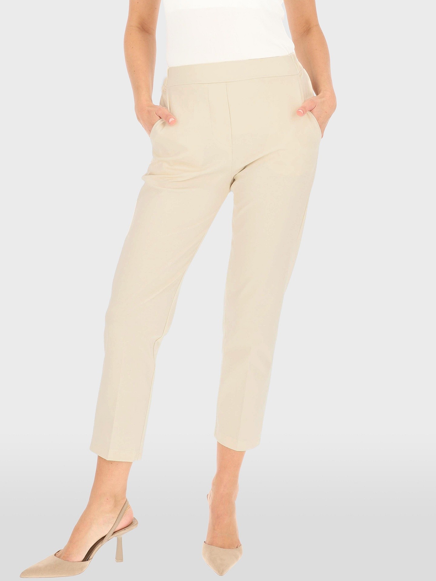 Елегантни дамски панталони тип цигара