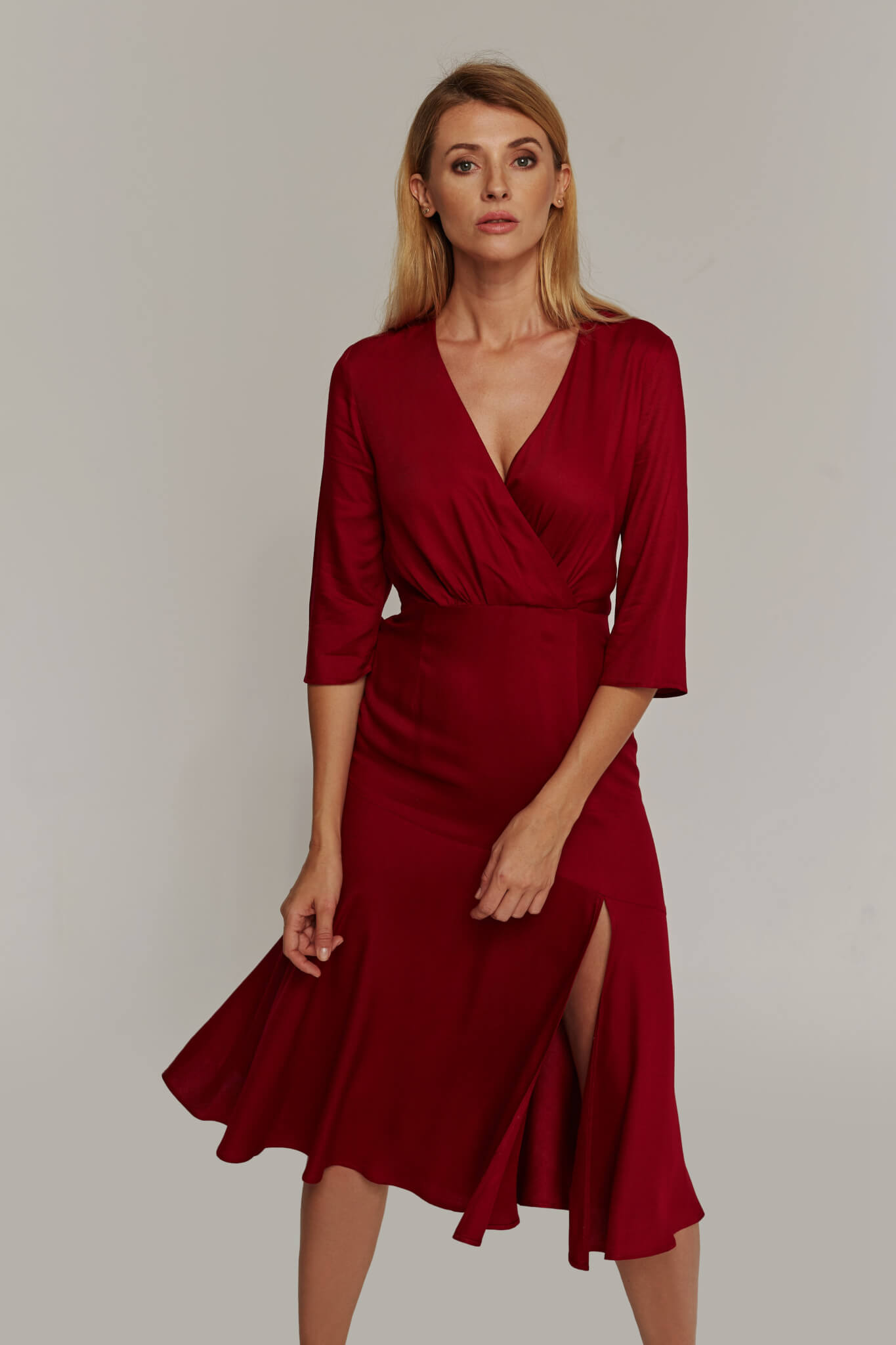 Serios Femeie's Dress Vera