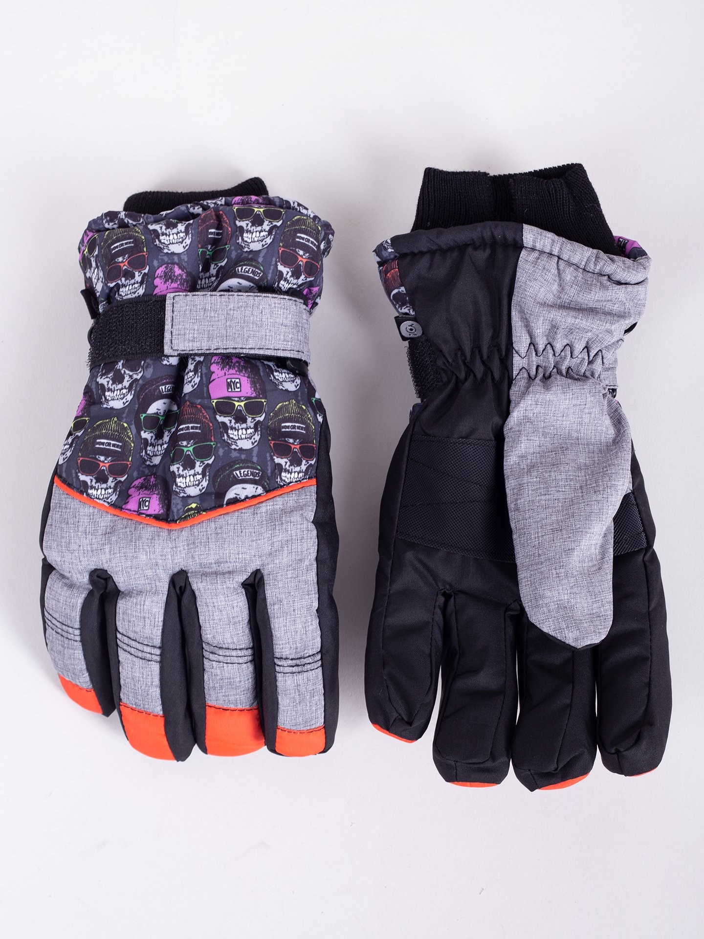 Levně Yoclub Kids's Children's Winter Ski Gloves REN-0284C-A150