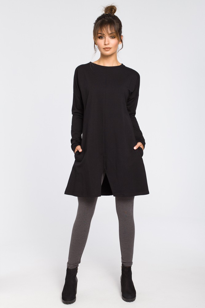 BeWear Woman's Tunic with a front split - black
