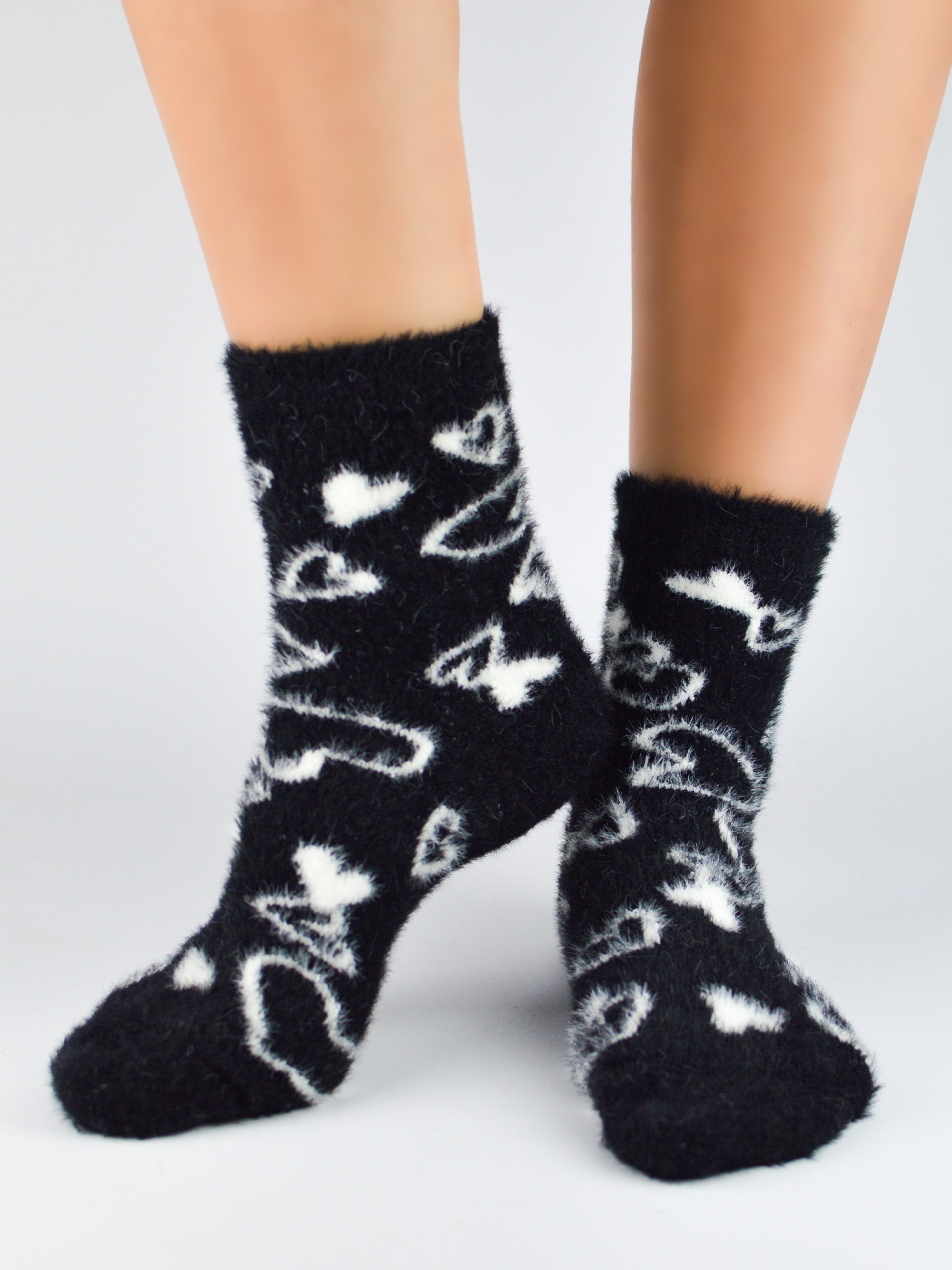 NOVITI Woman's Socks SB033-W-01