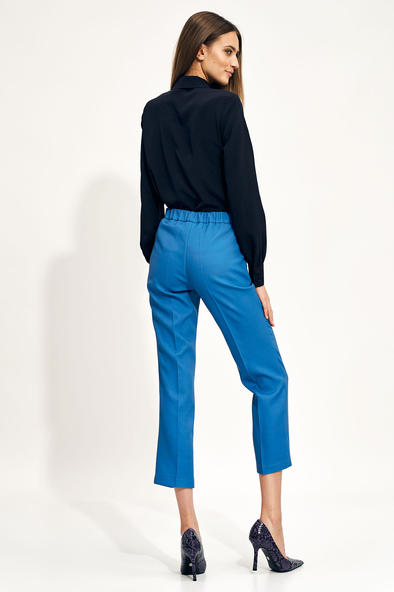 Pantaloni dama, Nife Basic