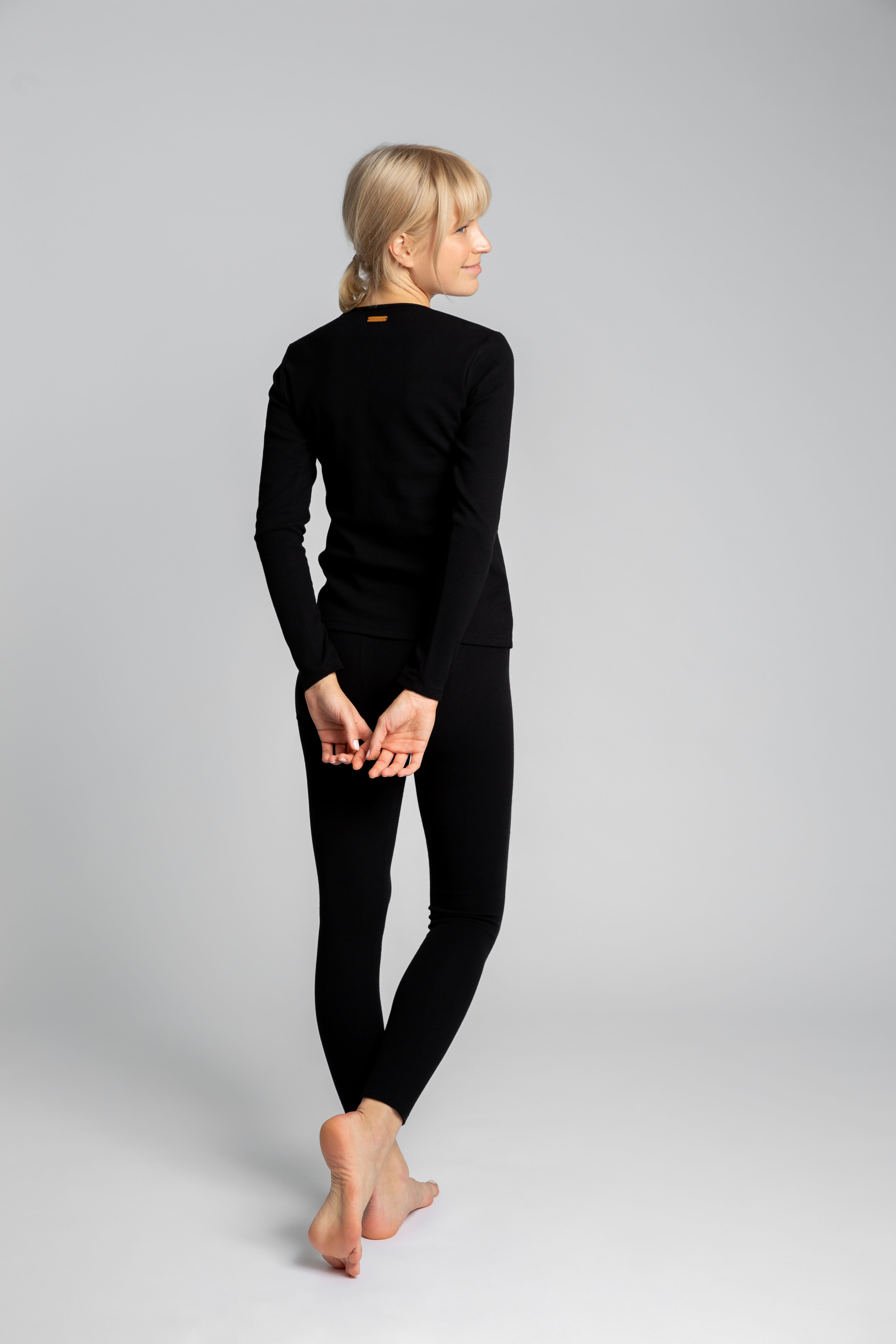 Bluza femeii LaLupa LA034