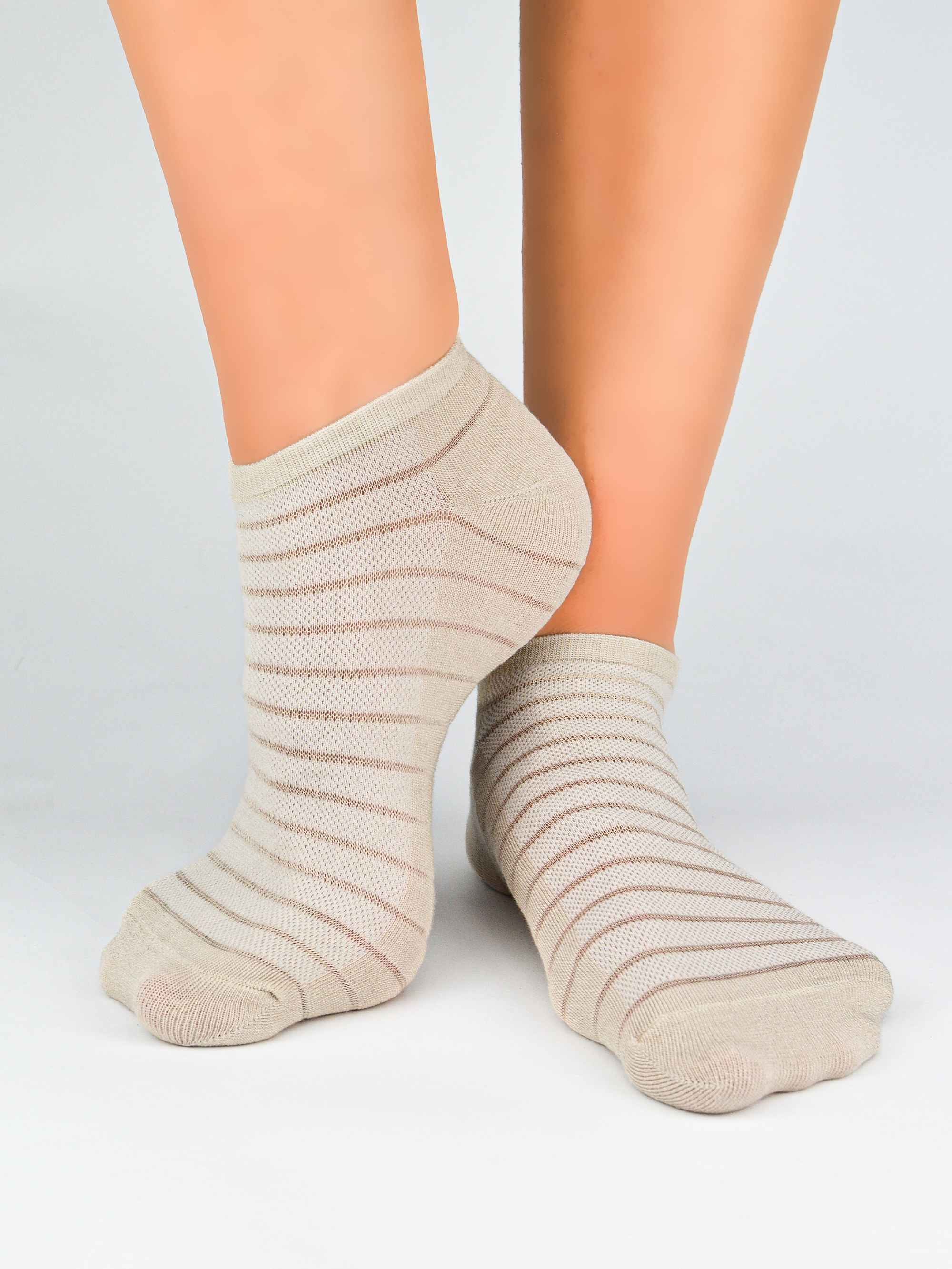 NOVITI Woman's Socks ST045-W-02