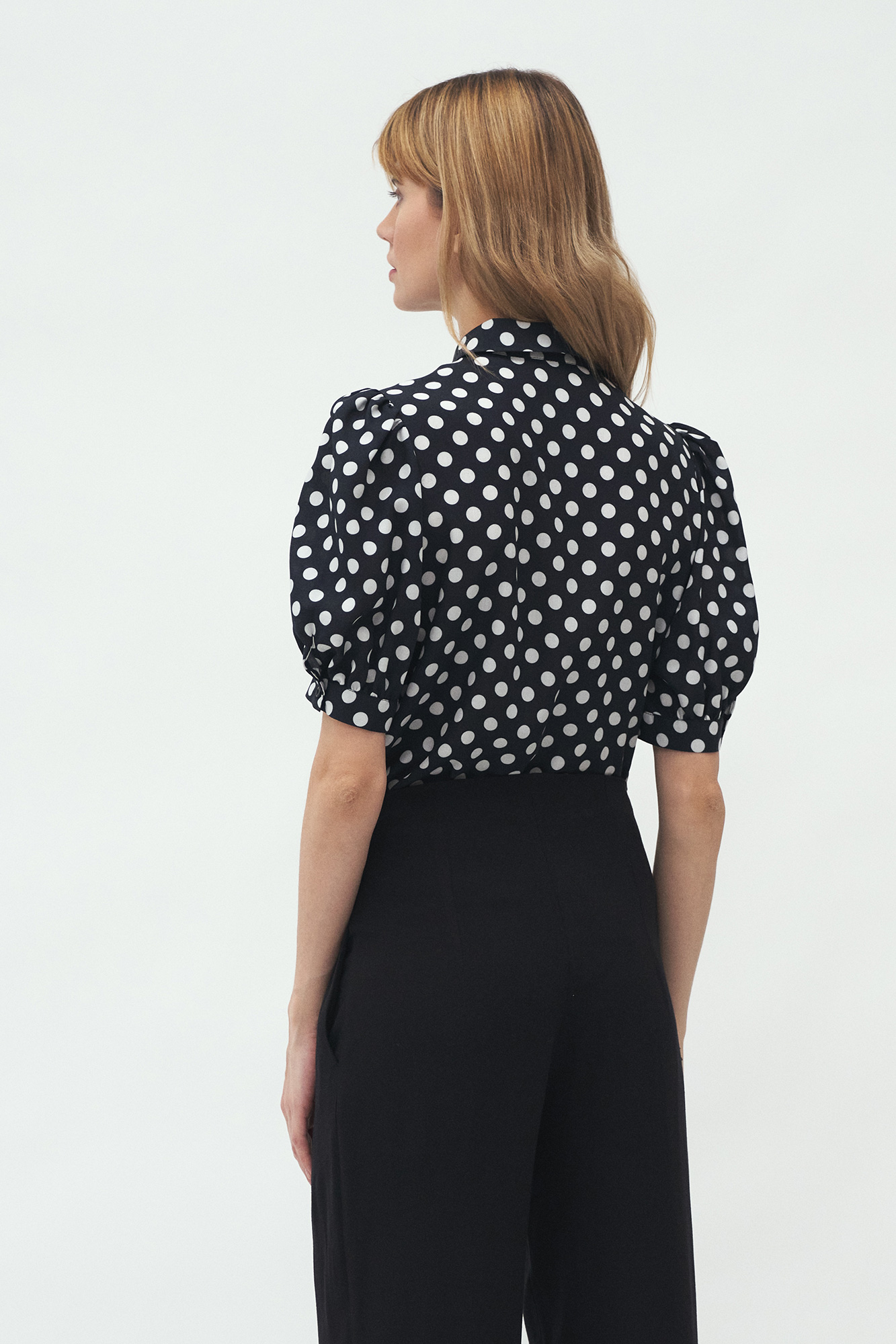 Nife Femeii Bluza B134