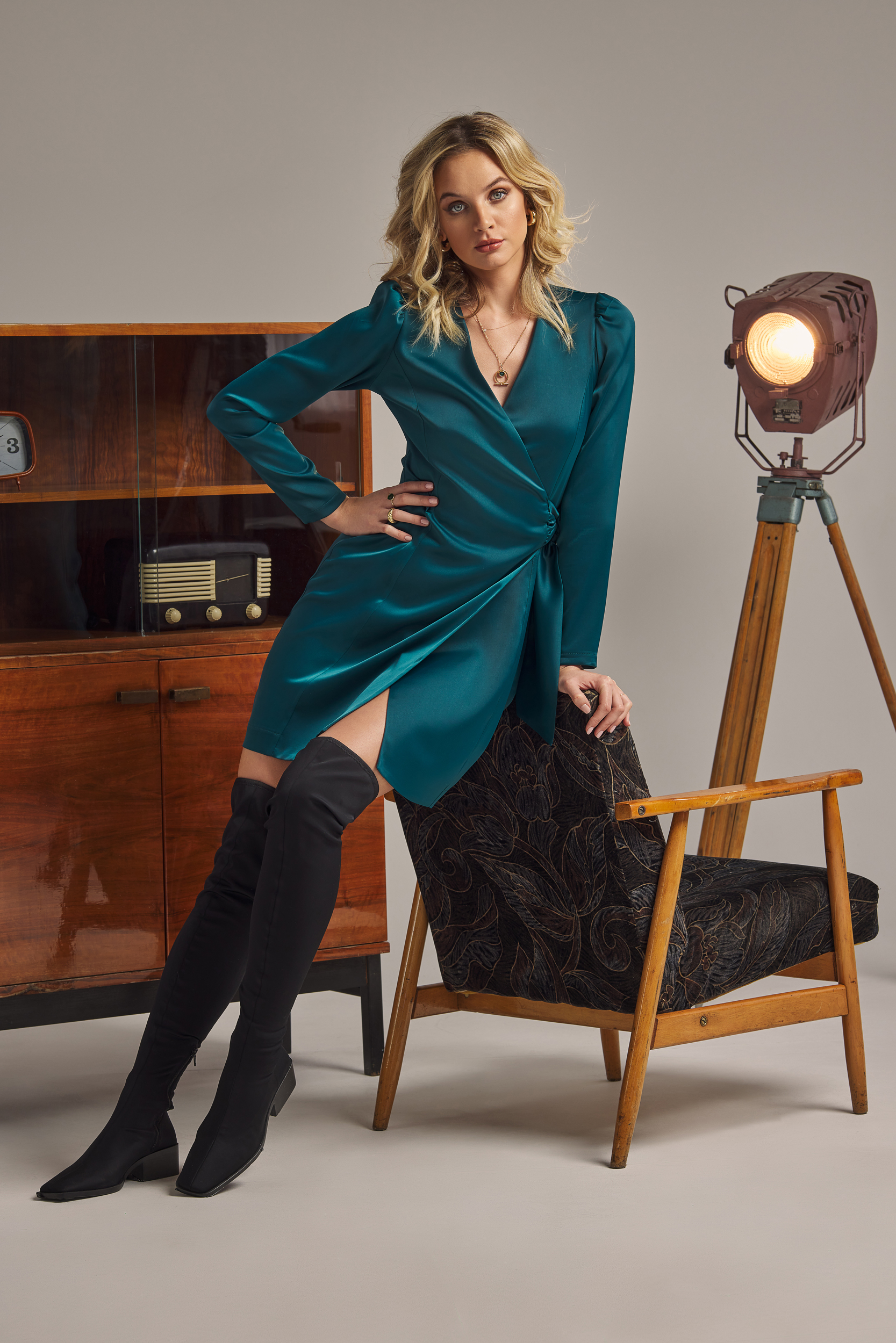 Dámske šaty Makover Classic