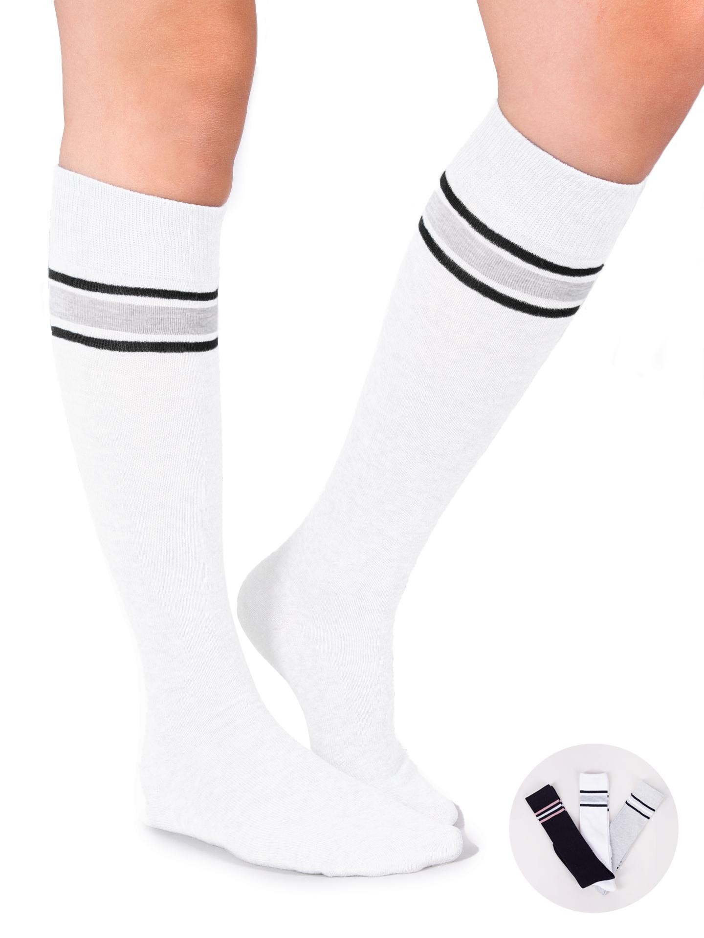 Levně Yoclub Kids's 3Pack Girls' Knee-High Socks SKA-0048G-AA00-006
