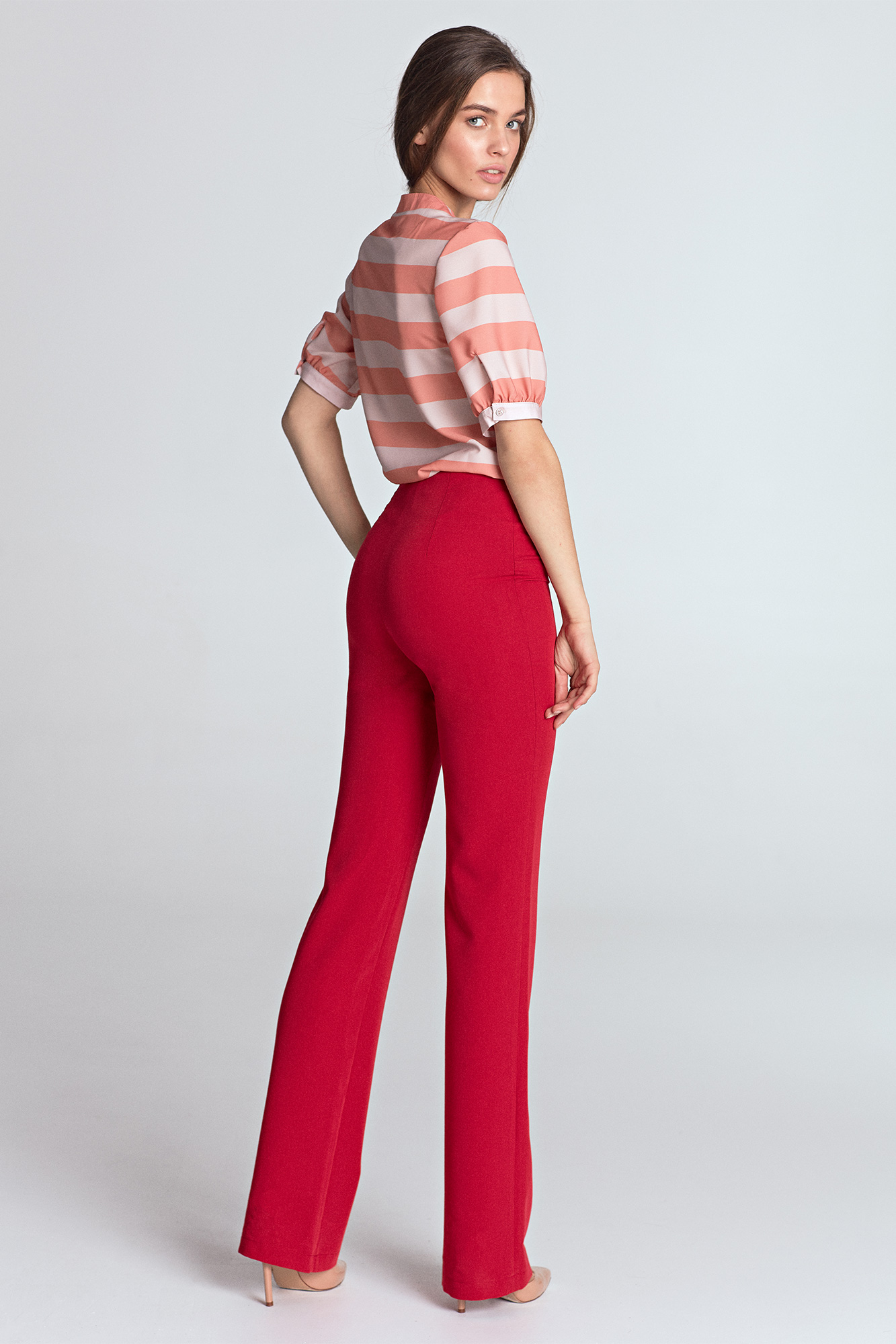 Nife Femeii Bluza B101