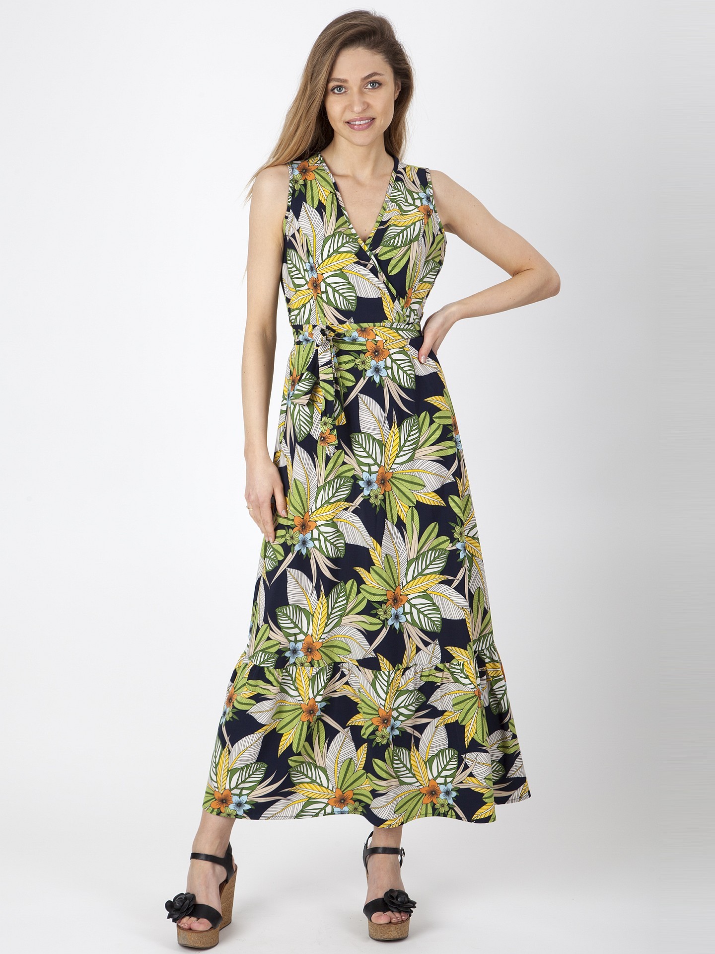 PERSO Woman's Long light women's dress with a floral motif