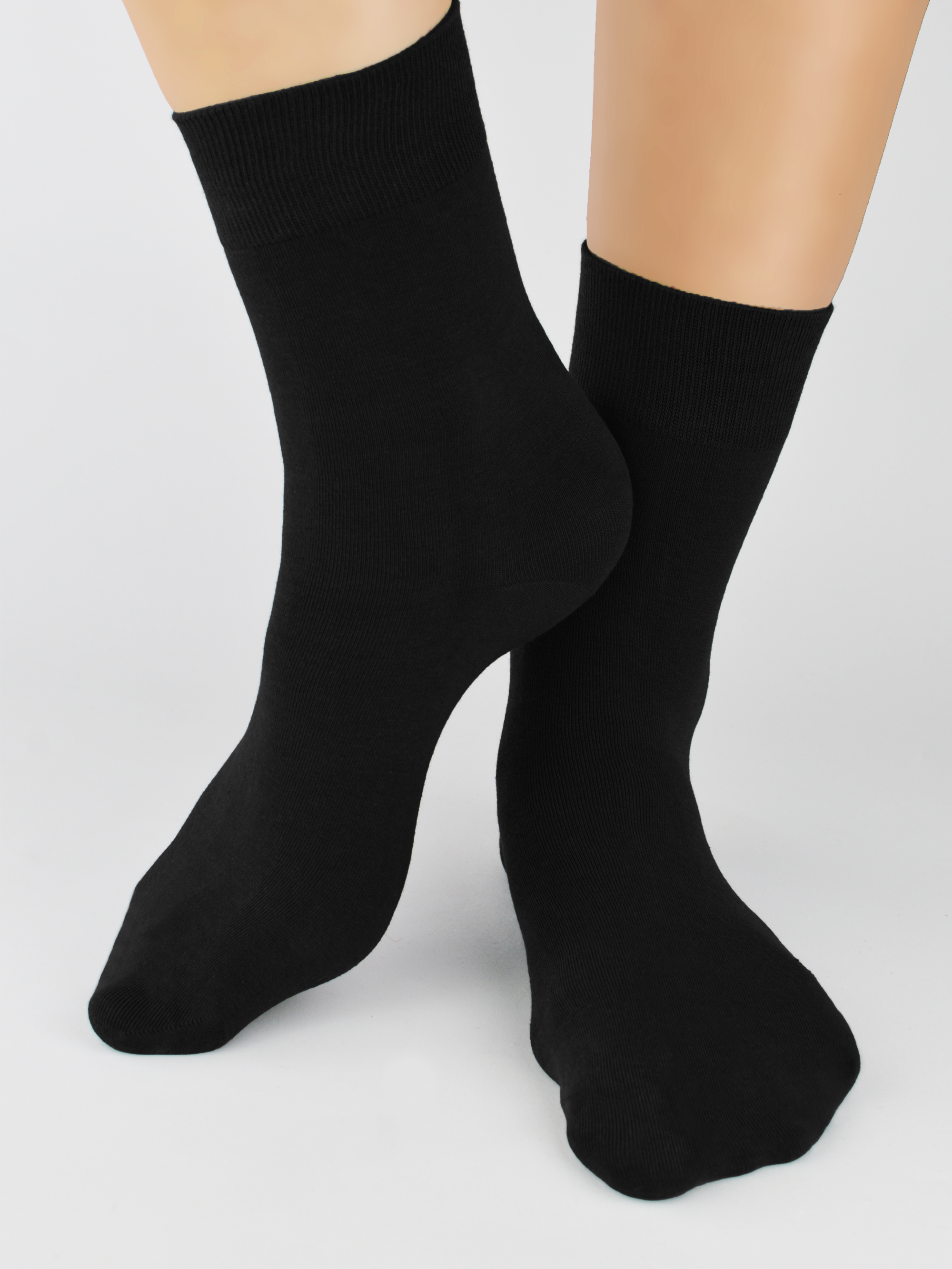 NOVITI Woman's Socks SB076-W-01