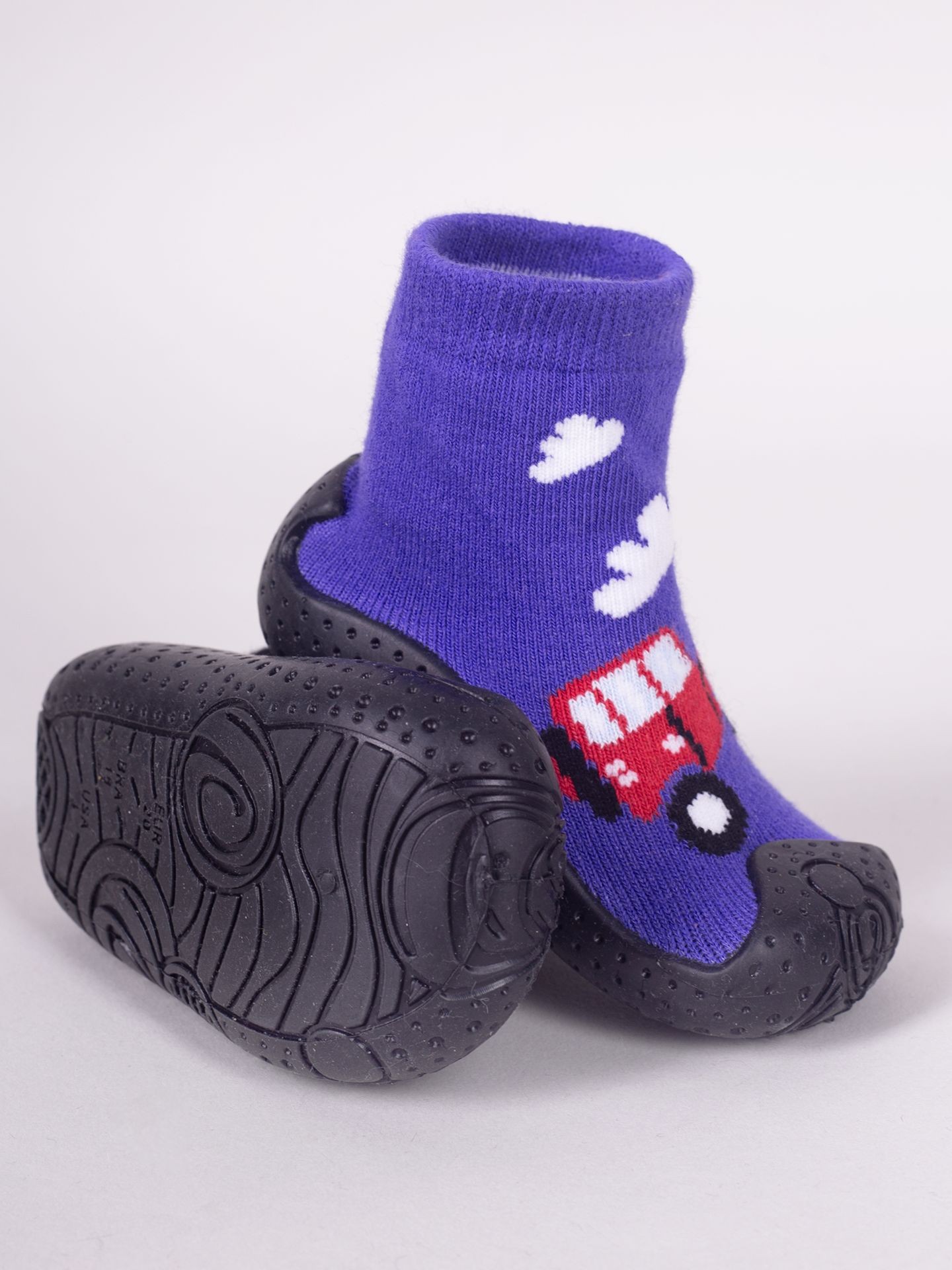 Levně Yoclub Kids's Baby Boys' Anti-Skid Socks With Rubber Sole P2