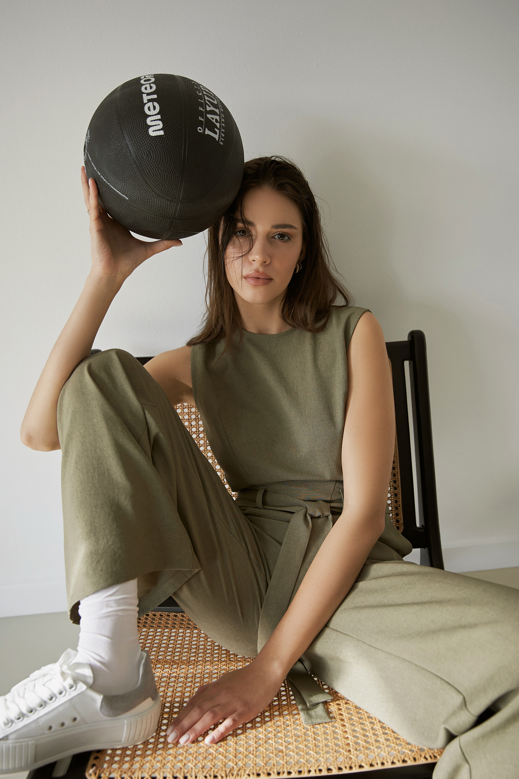 BeWear Woman's Jumpsuit B256