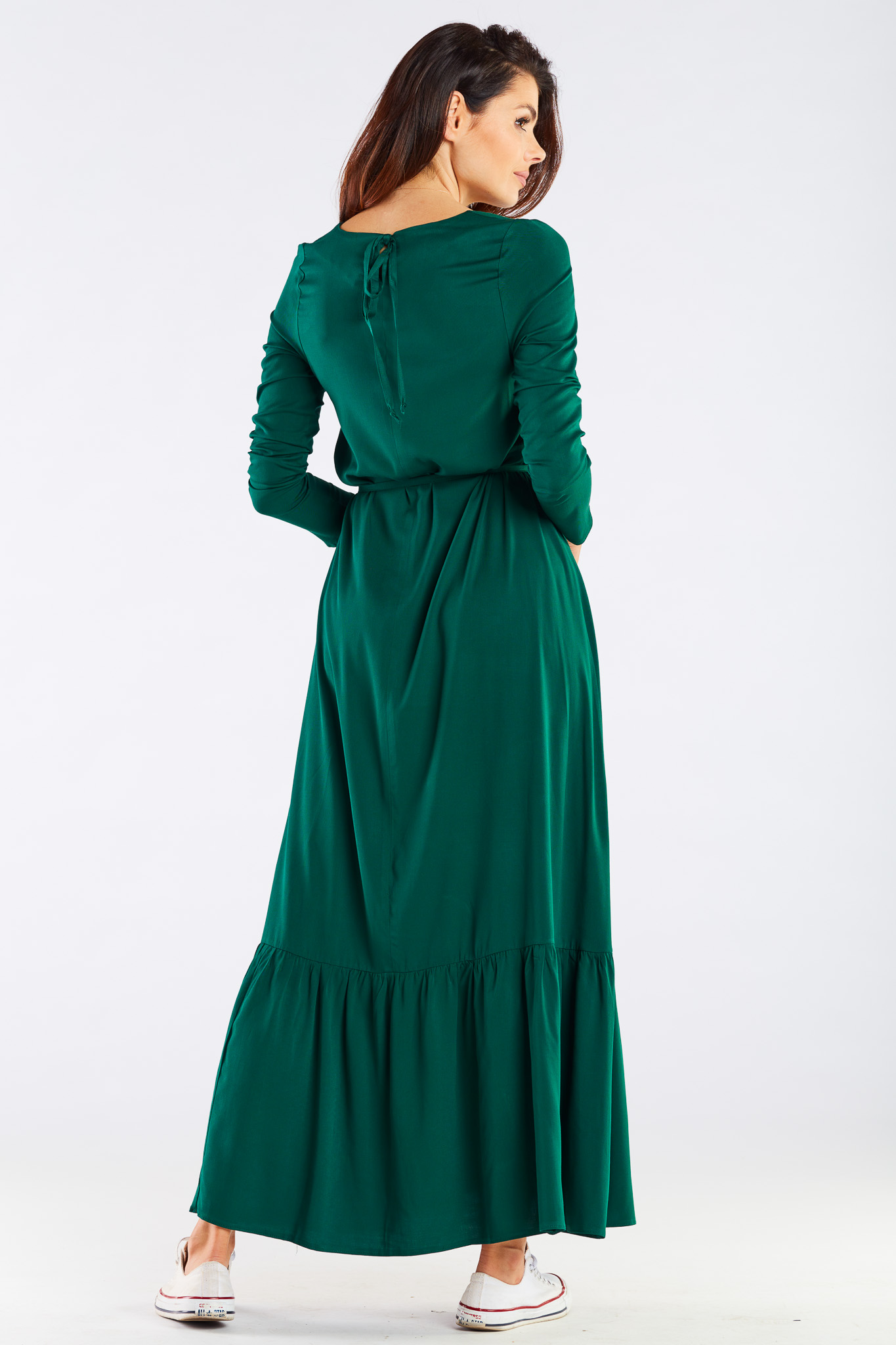 Rochie dama, Awama