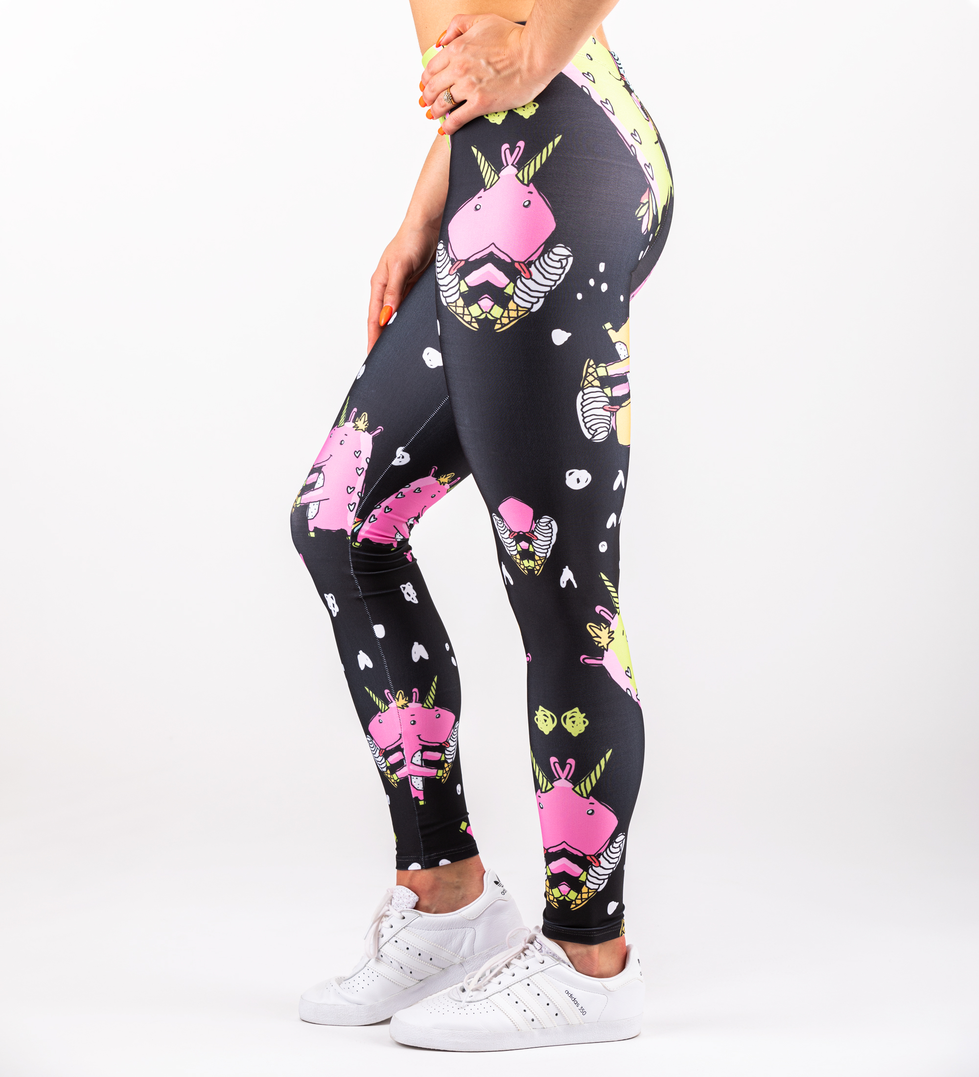Mr. GUGU & Miss GO Woman's Leggings L843