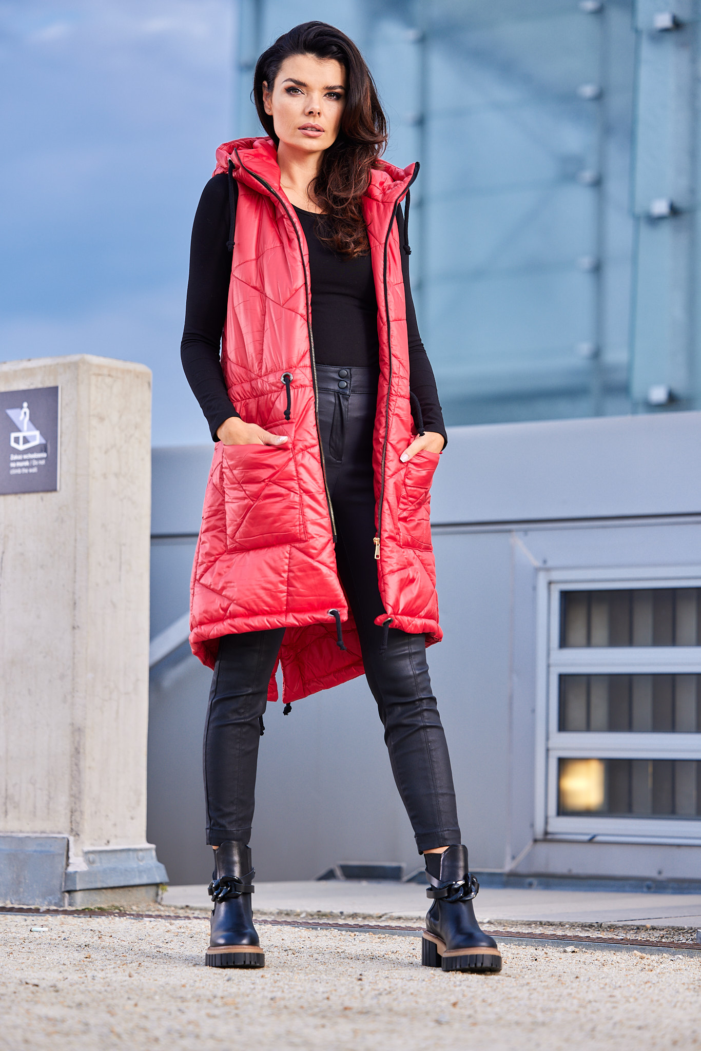 Awama Woman's Vest A543