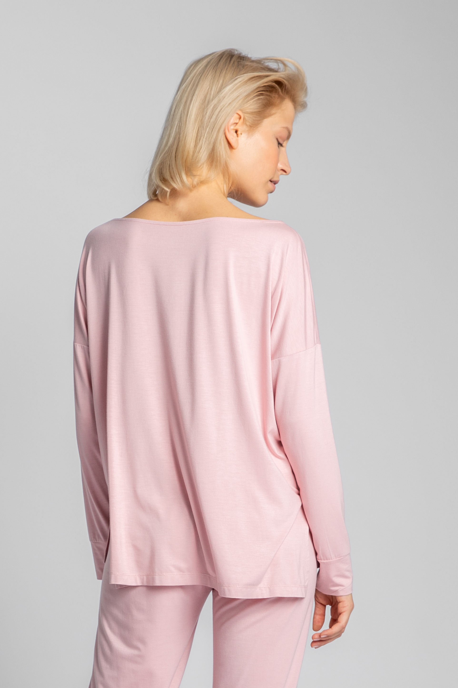 Bluza femeii LaLupa LA029