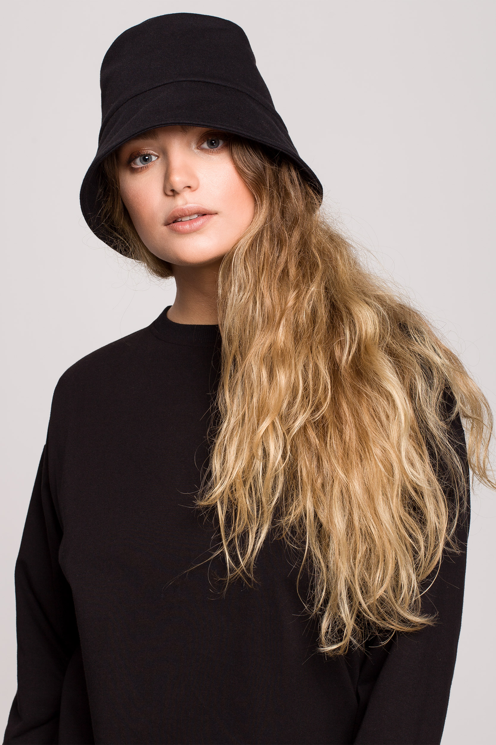 BeWear Woman's Hat B214