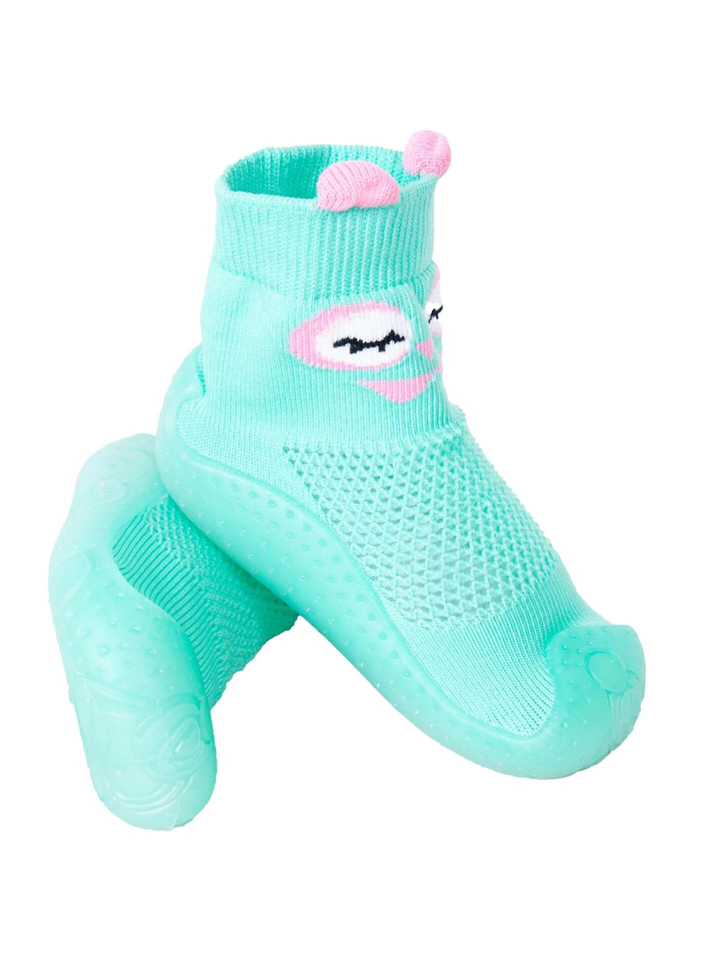 Levně Yoclub Kids's Baby Girls' Anti-skid Socks With Rubber Sole OBO-0173G-5000
