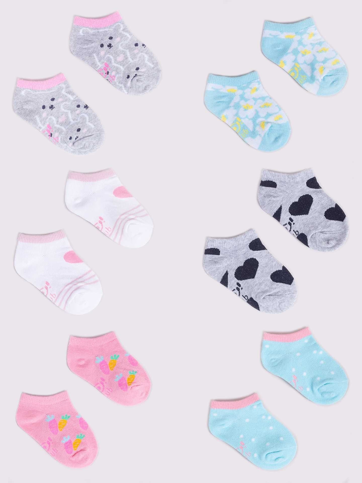 Levně Yoclub Kids's Girls' Ankle Cotton Socks Patterns Colours 6-Pack SKS-0008G-AA00-003