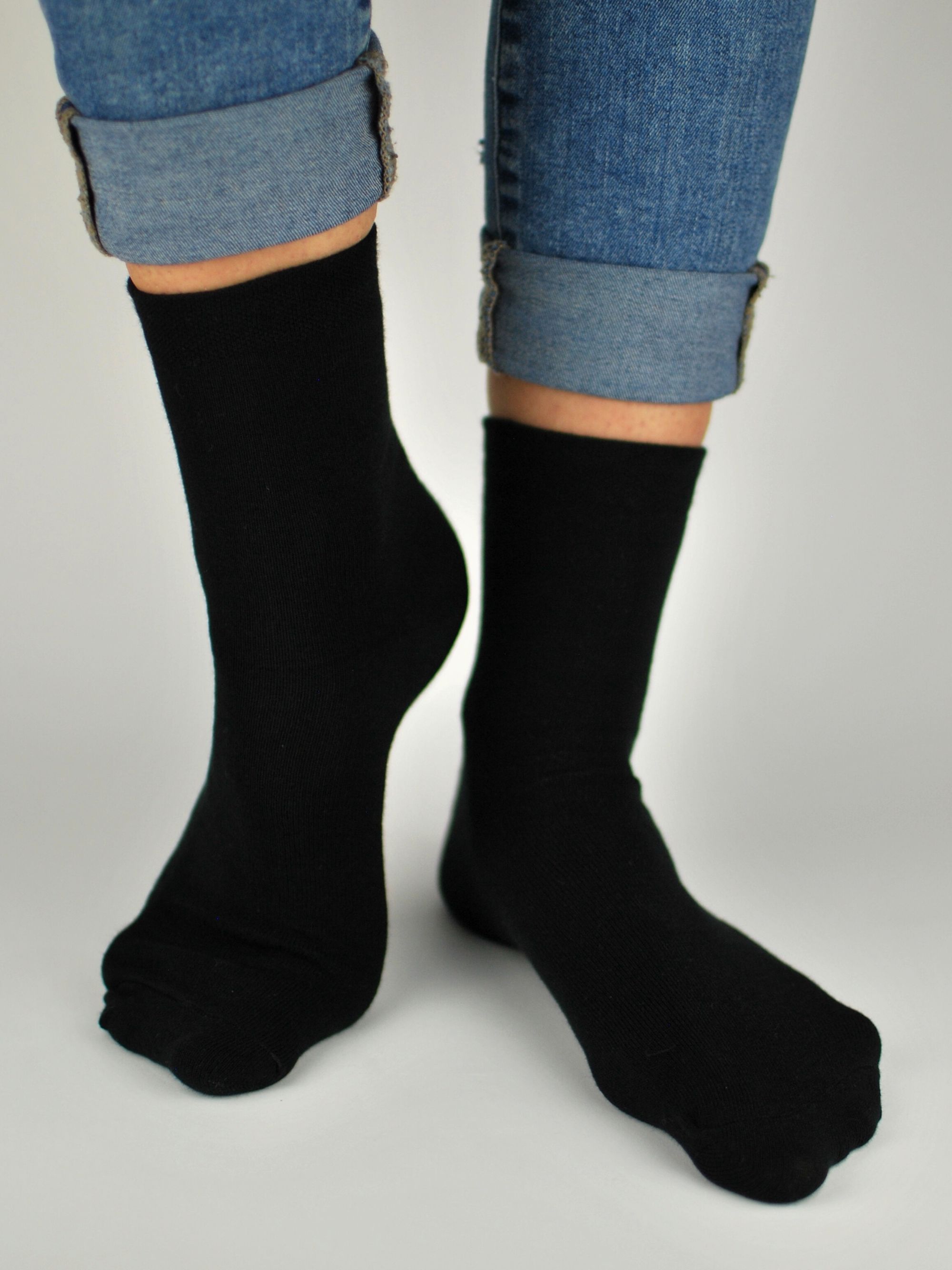 NOVITI Unisex's Socks SB005-U-02