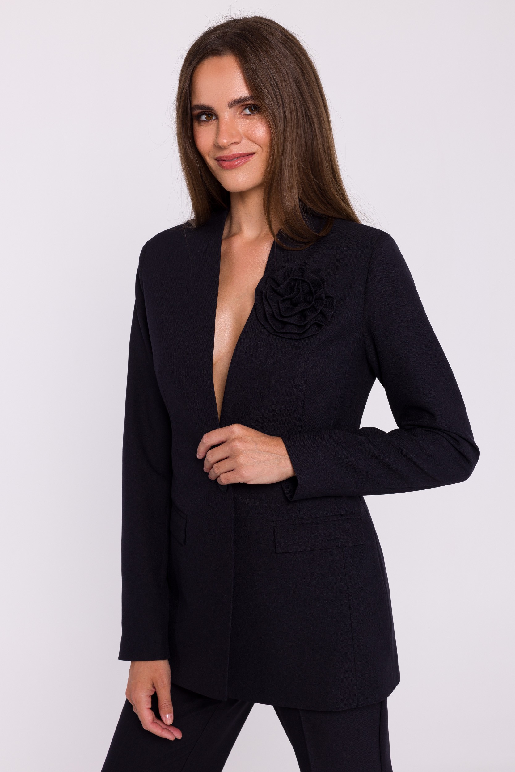 Stylove Woman's Flower blazer - black
