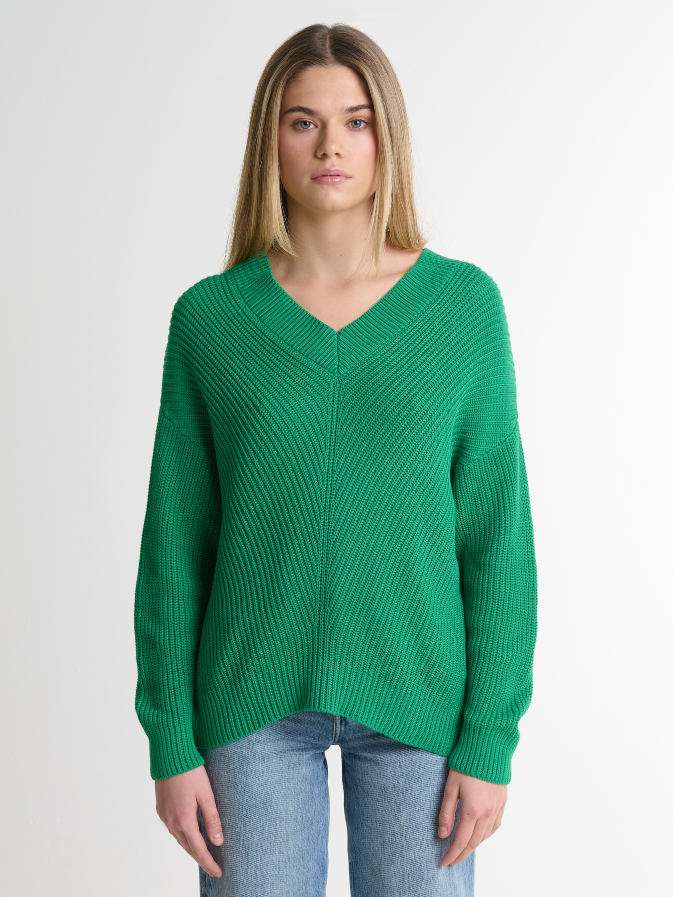 Big Star Woman's V-neck_sweater Sweater 161030  Wool-301