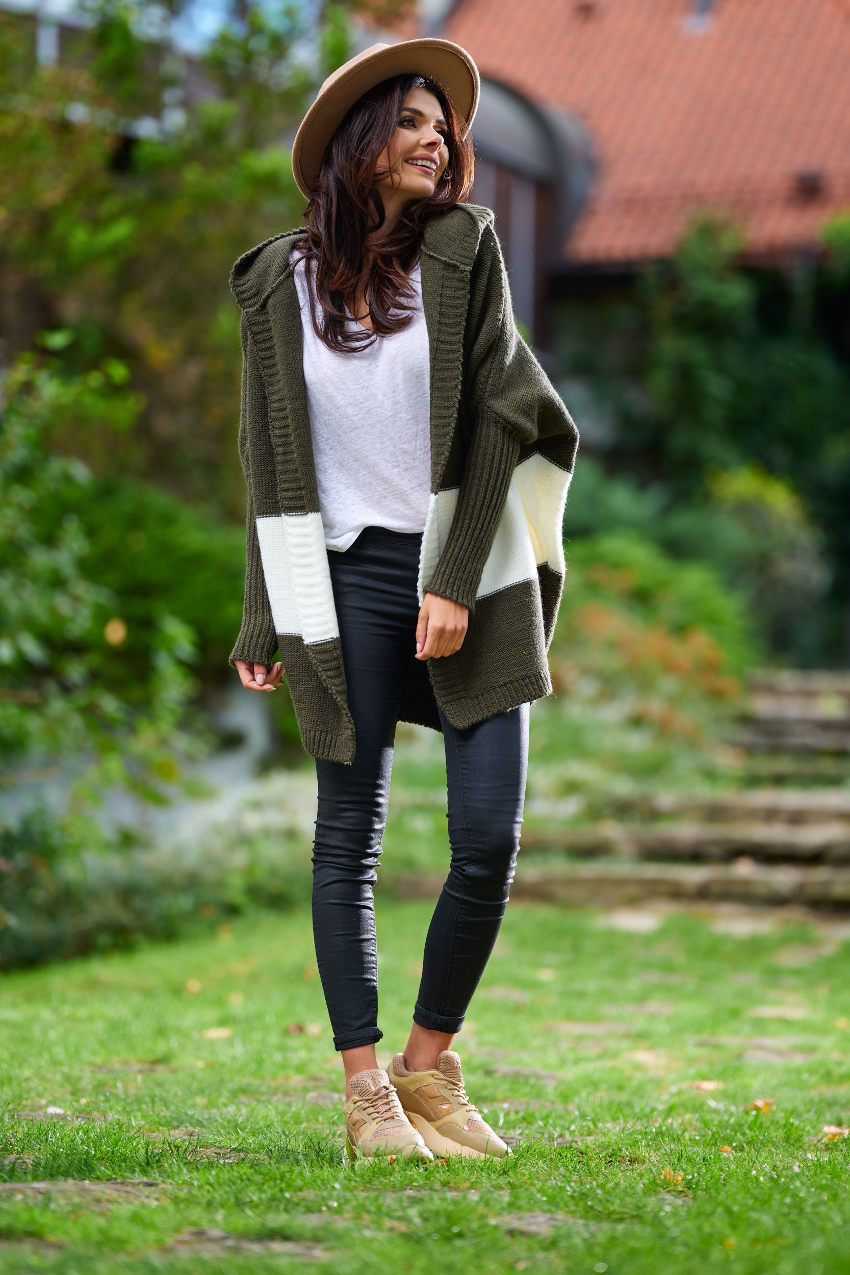 Awama Femeii pulover A392 Kaki