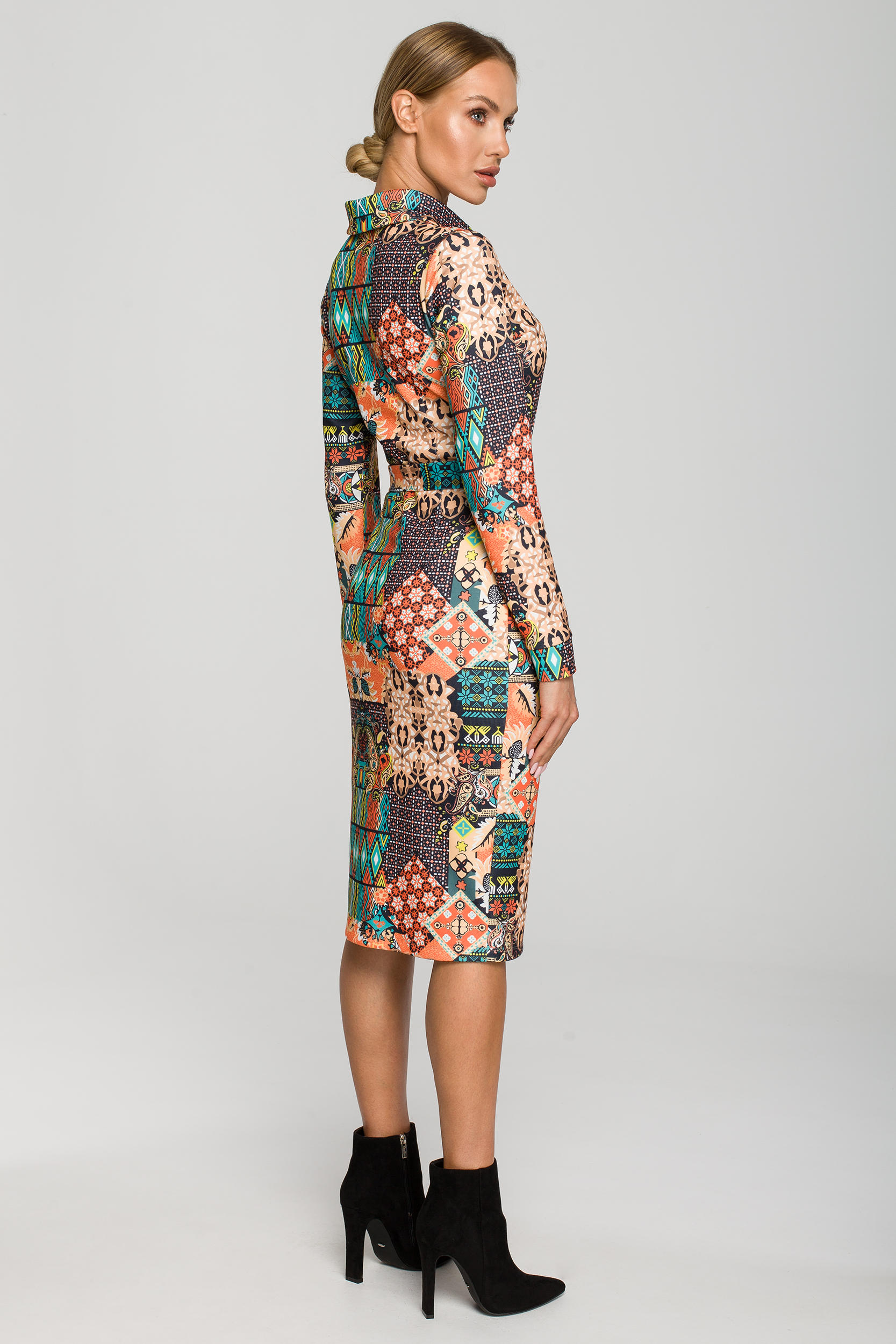 Dámske šaty Made Of Emotion Patterned