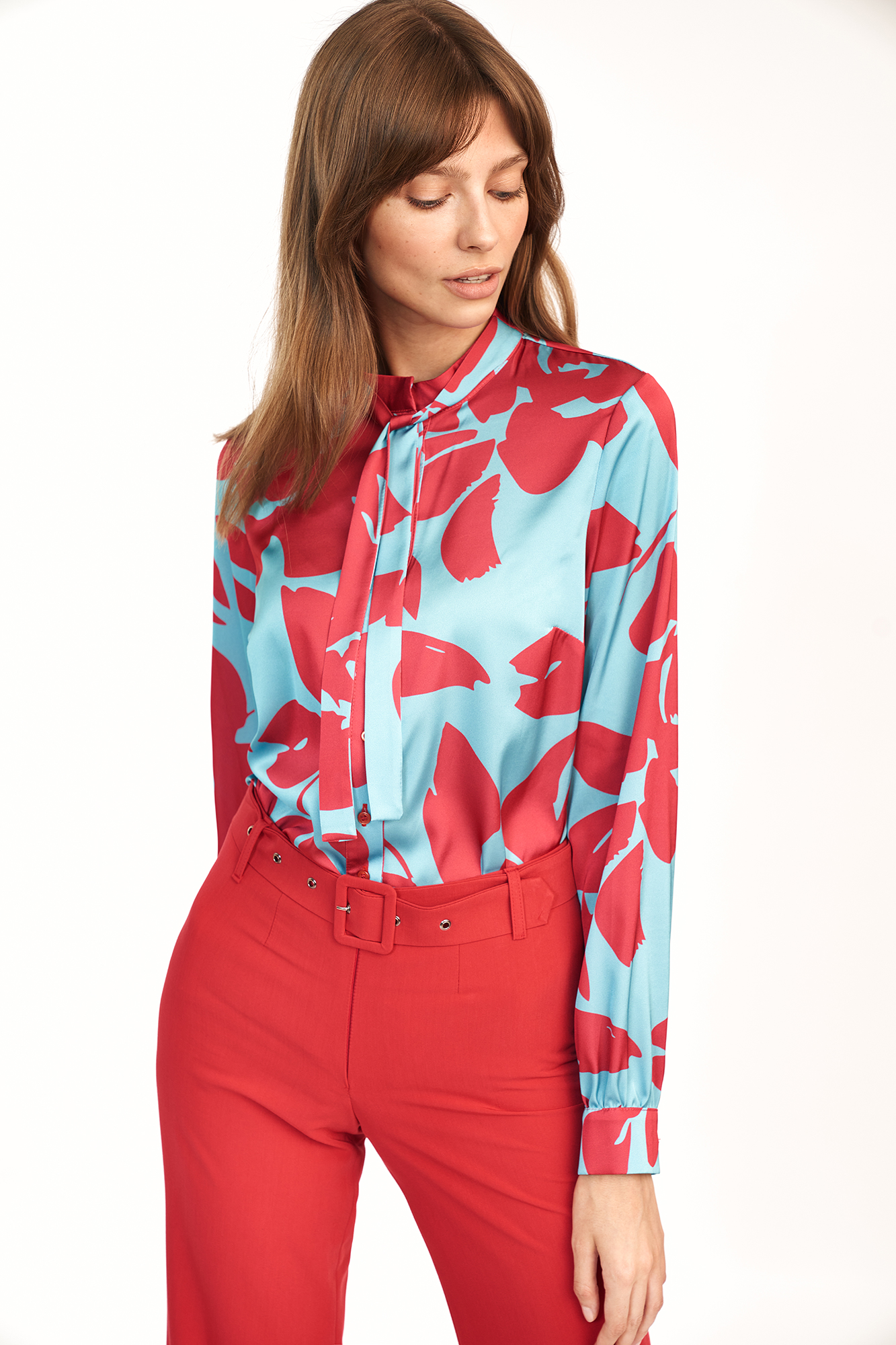 Nife Woman's Blouse B136